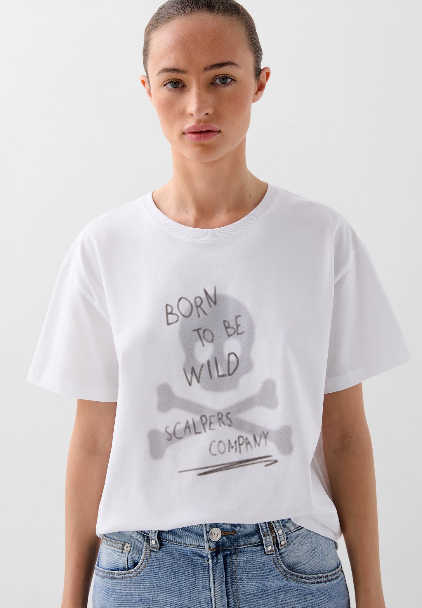 T-SHIRT WITH SKULL PRINT