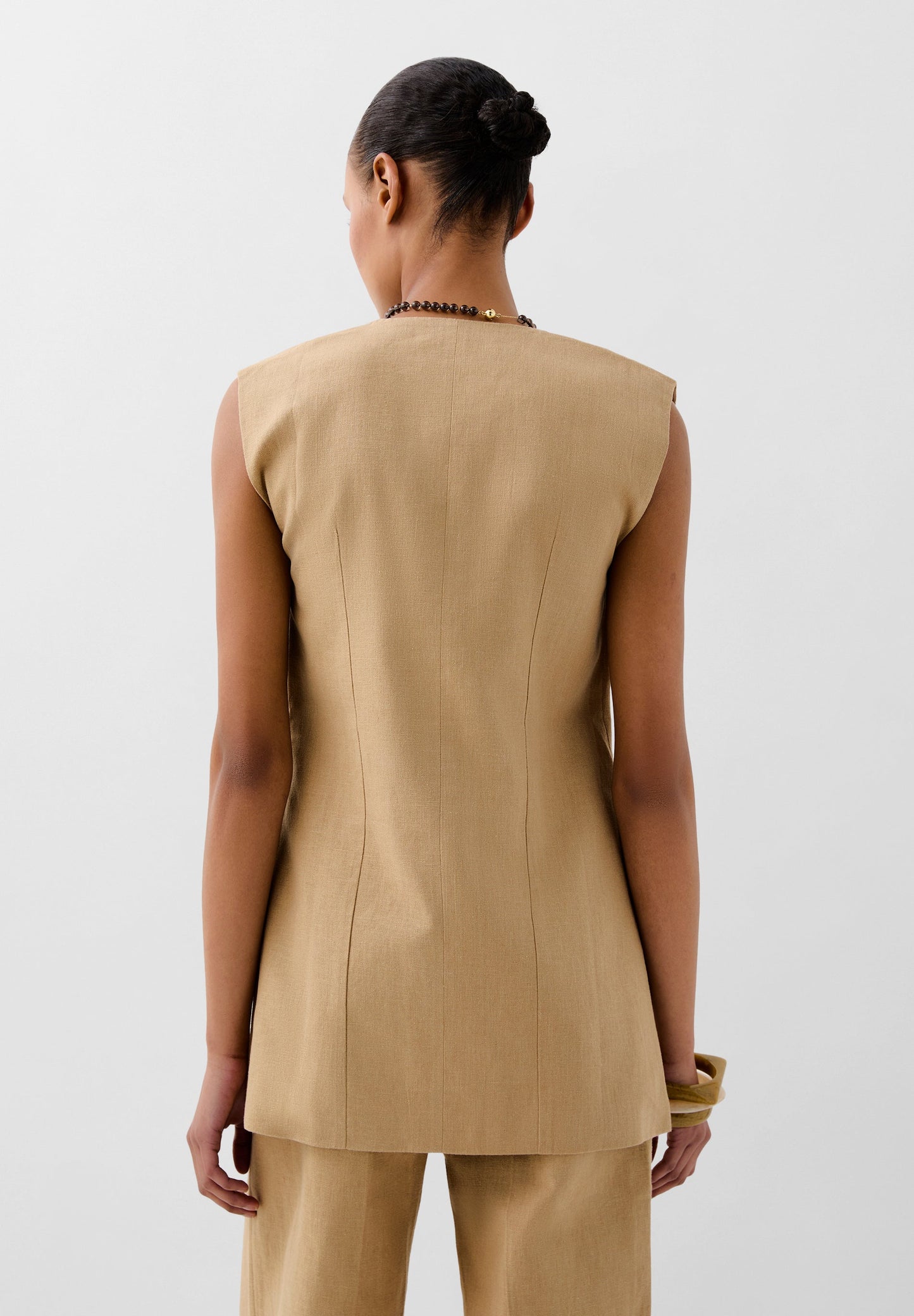 LINEN WAISTCOAT WITH DARTS