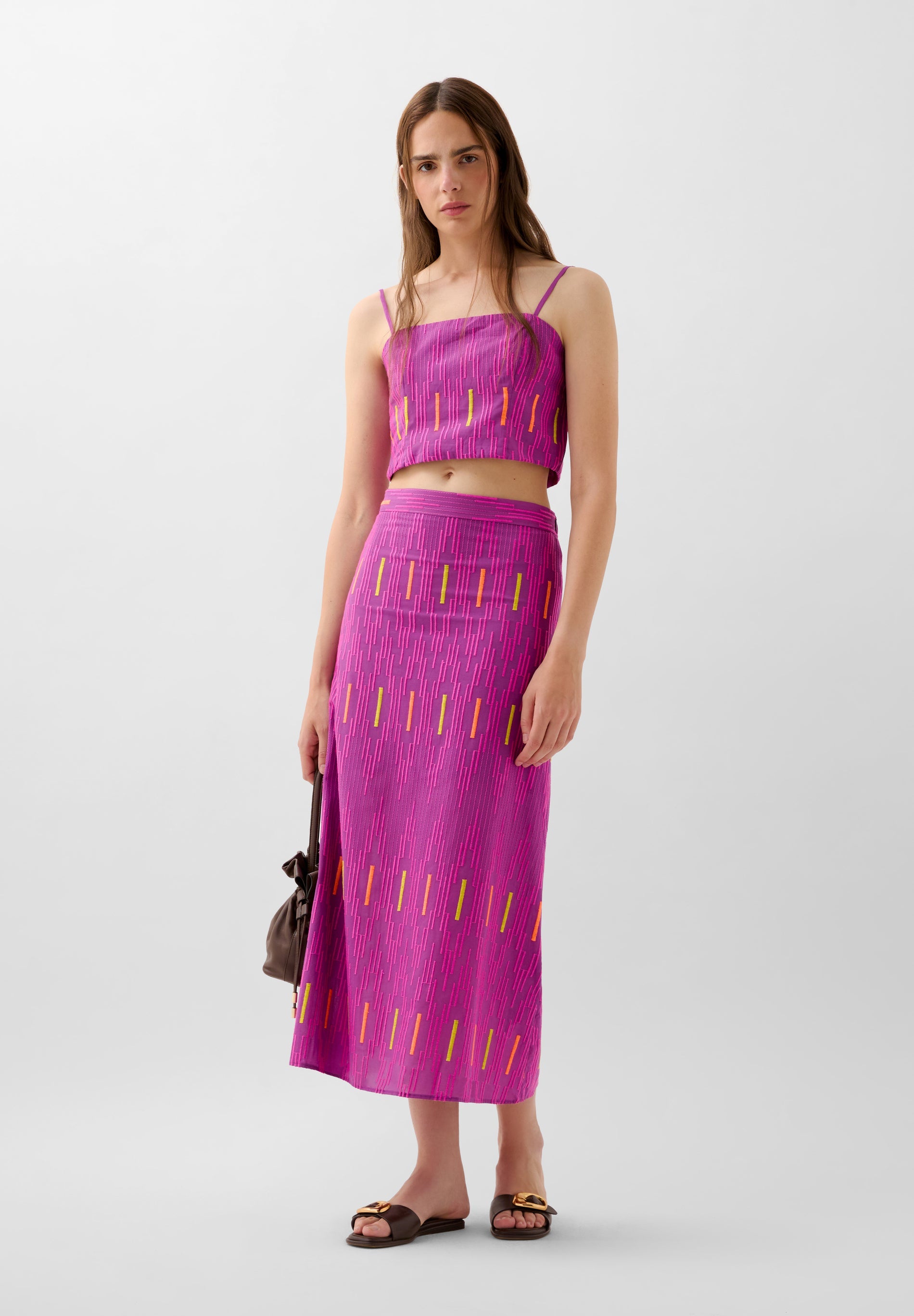 JUPE MIDI BRODERIES