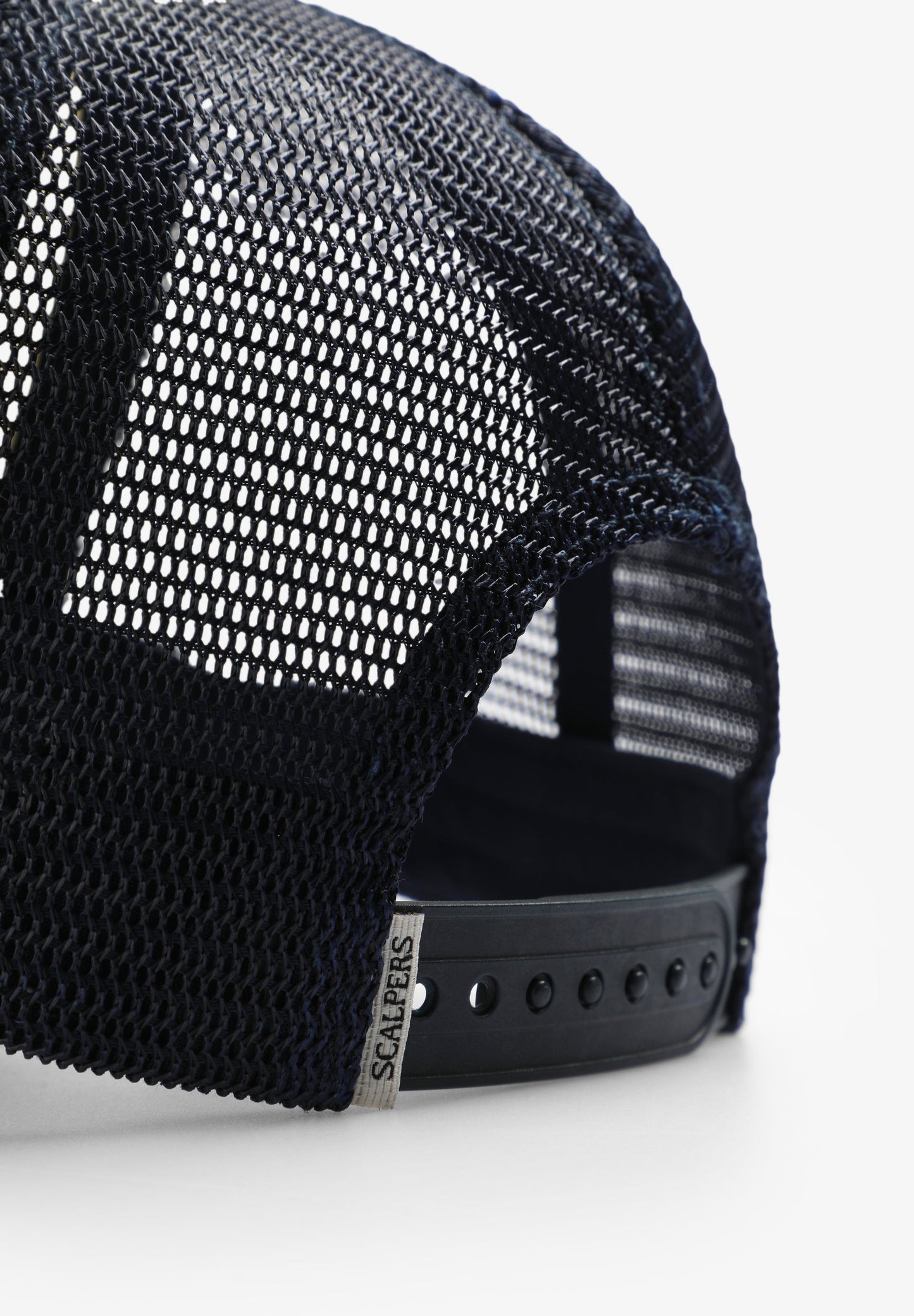 SCTOBIE TRUCKER CAP