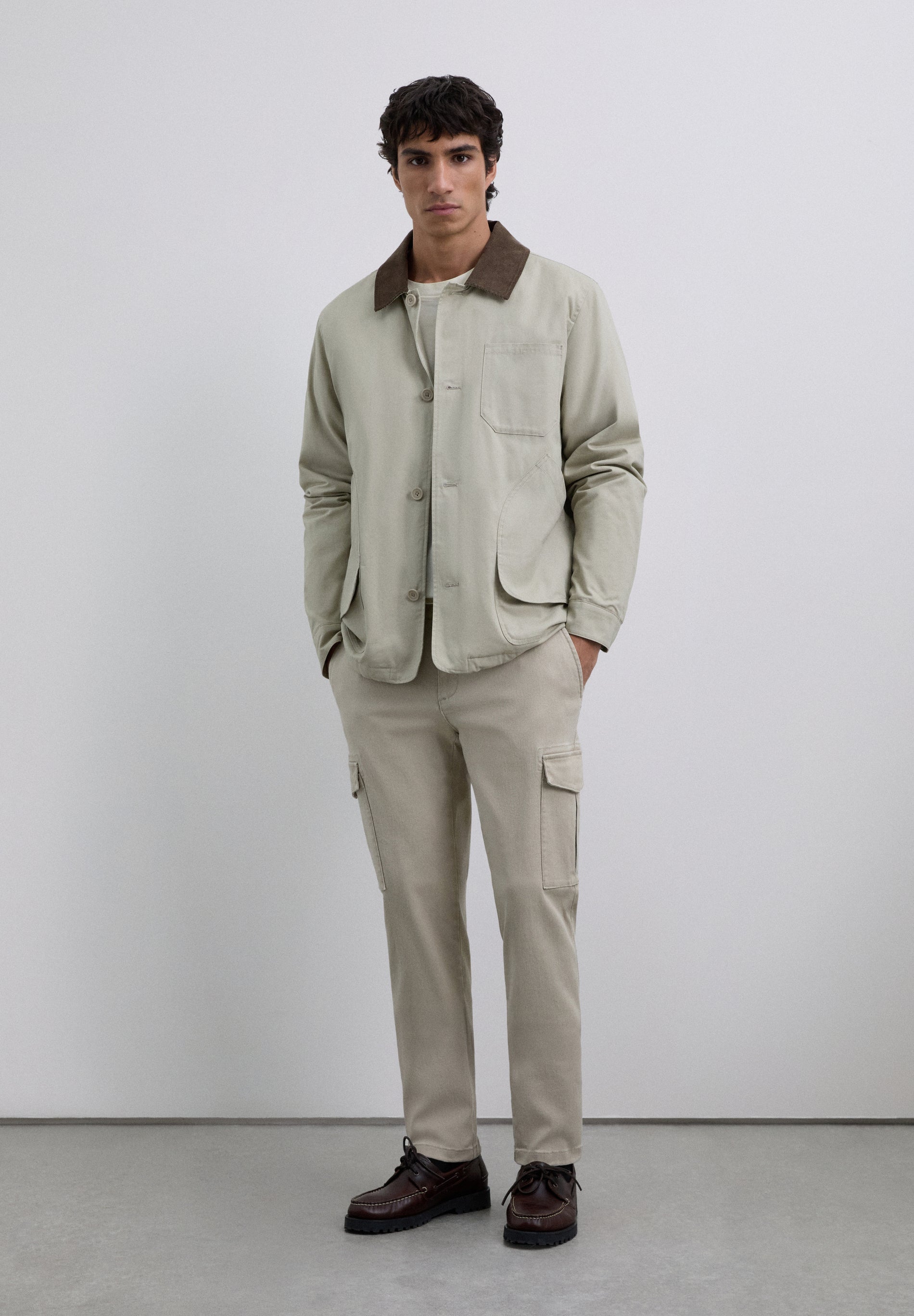 PANTALON CARGO CROPPED FIT