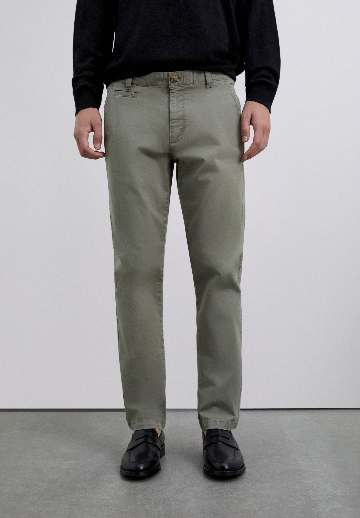 CASUAL CHINO TROUSERS