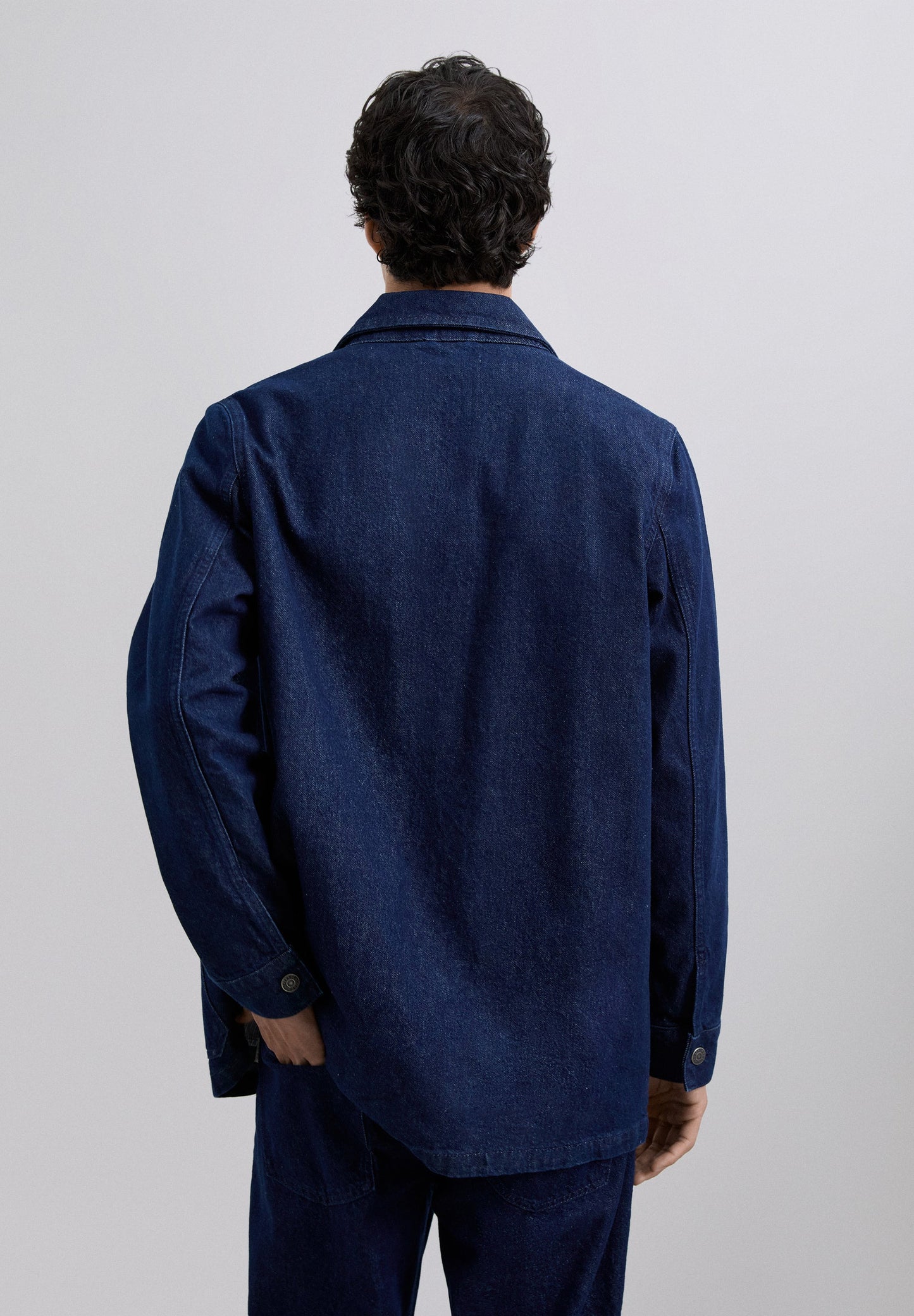 VESTE EN JEAN DÉLAVÉE