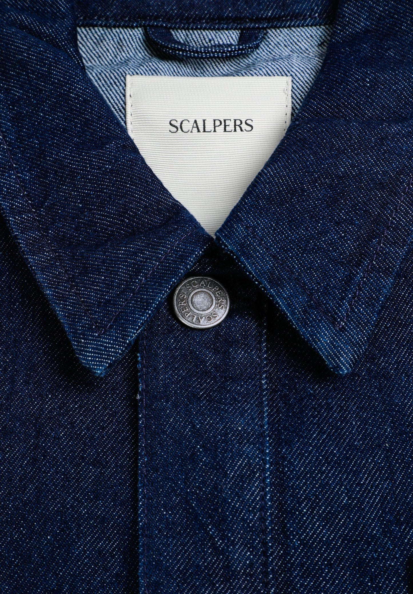 VESTE EN JEAN DÉLAVÉE