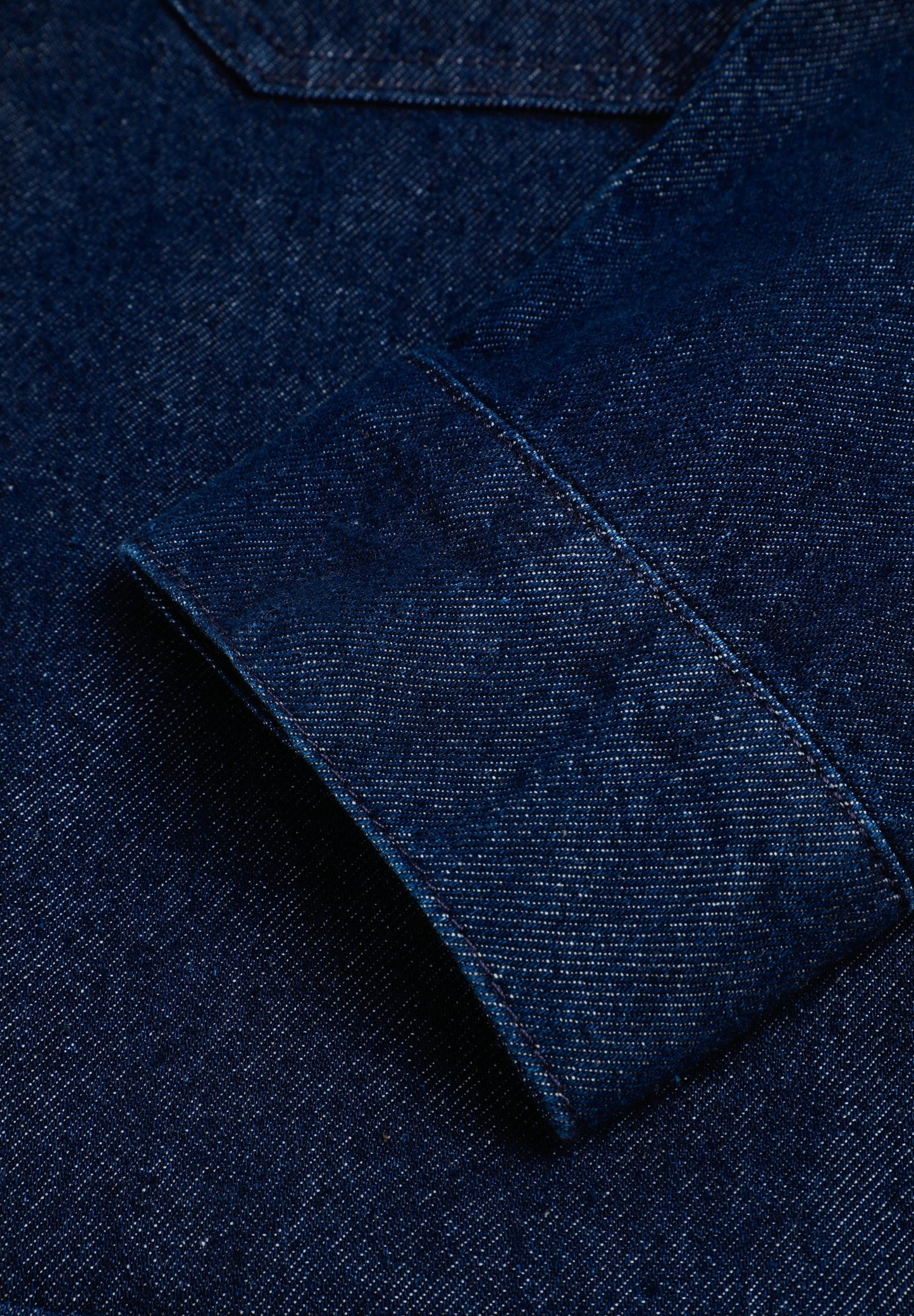 VESTE EN JEAN DÉLAVÉE