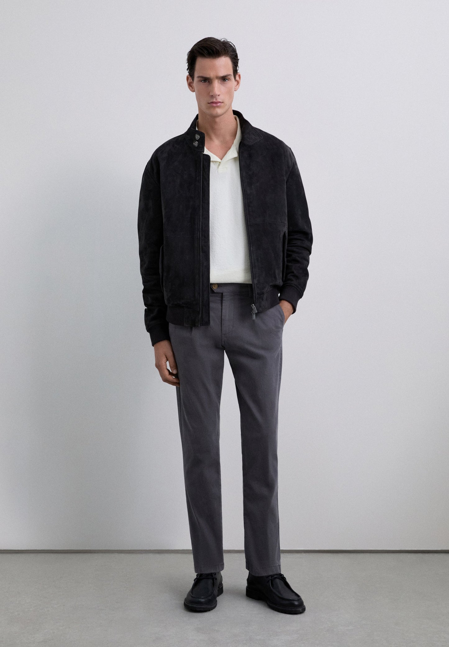 PANTALÓN CHINO PINZAS - Scalpers