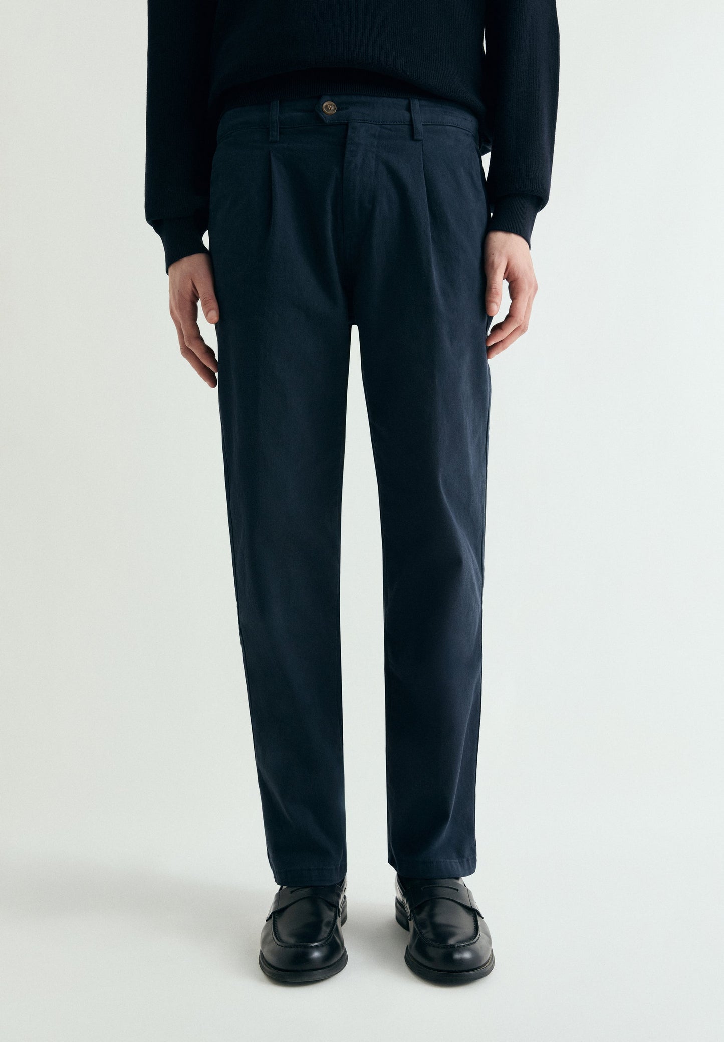 RELAXED FIT DART TROUSERS