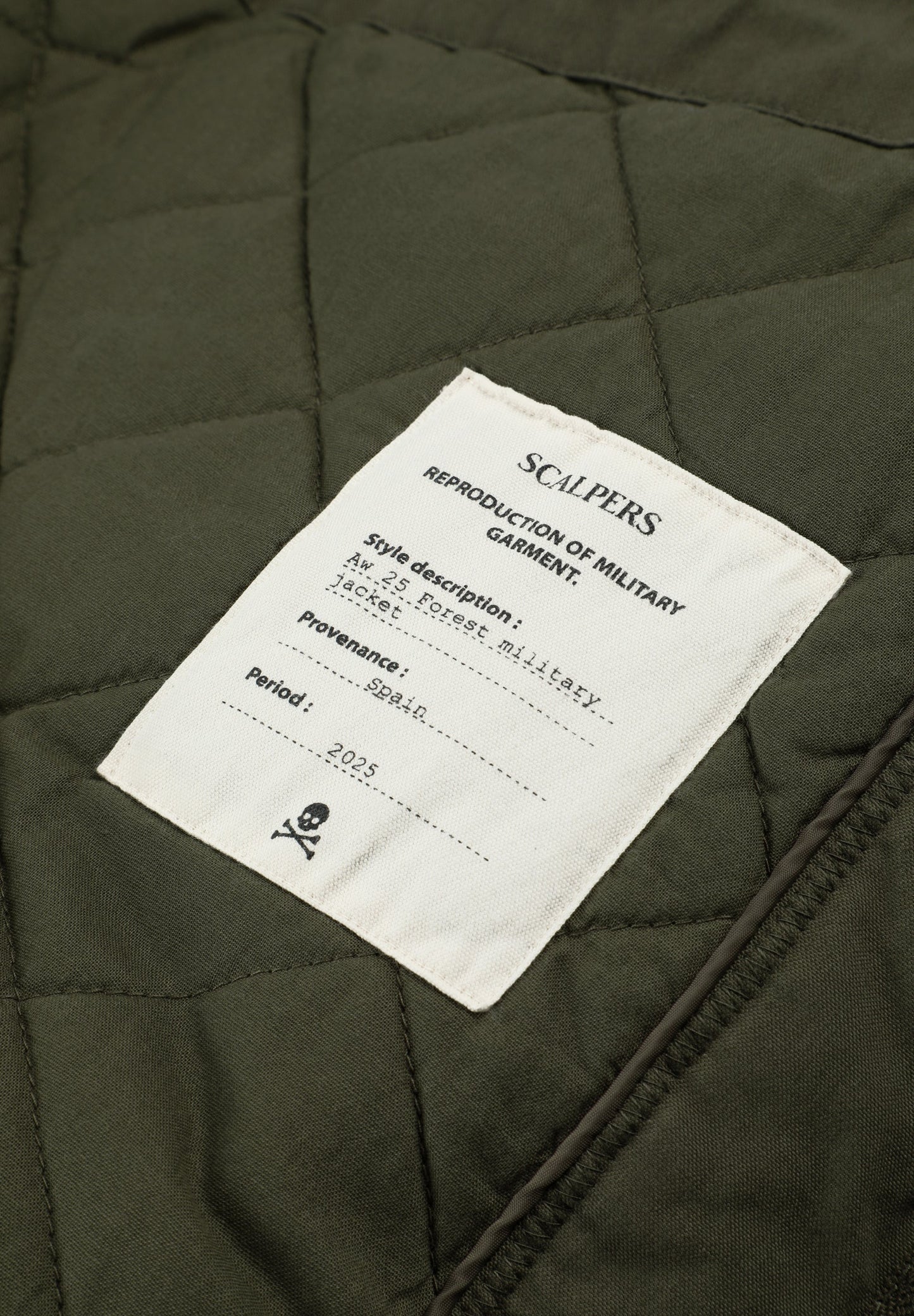 CAZADORA CAPUCHA MILITAR