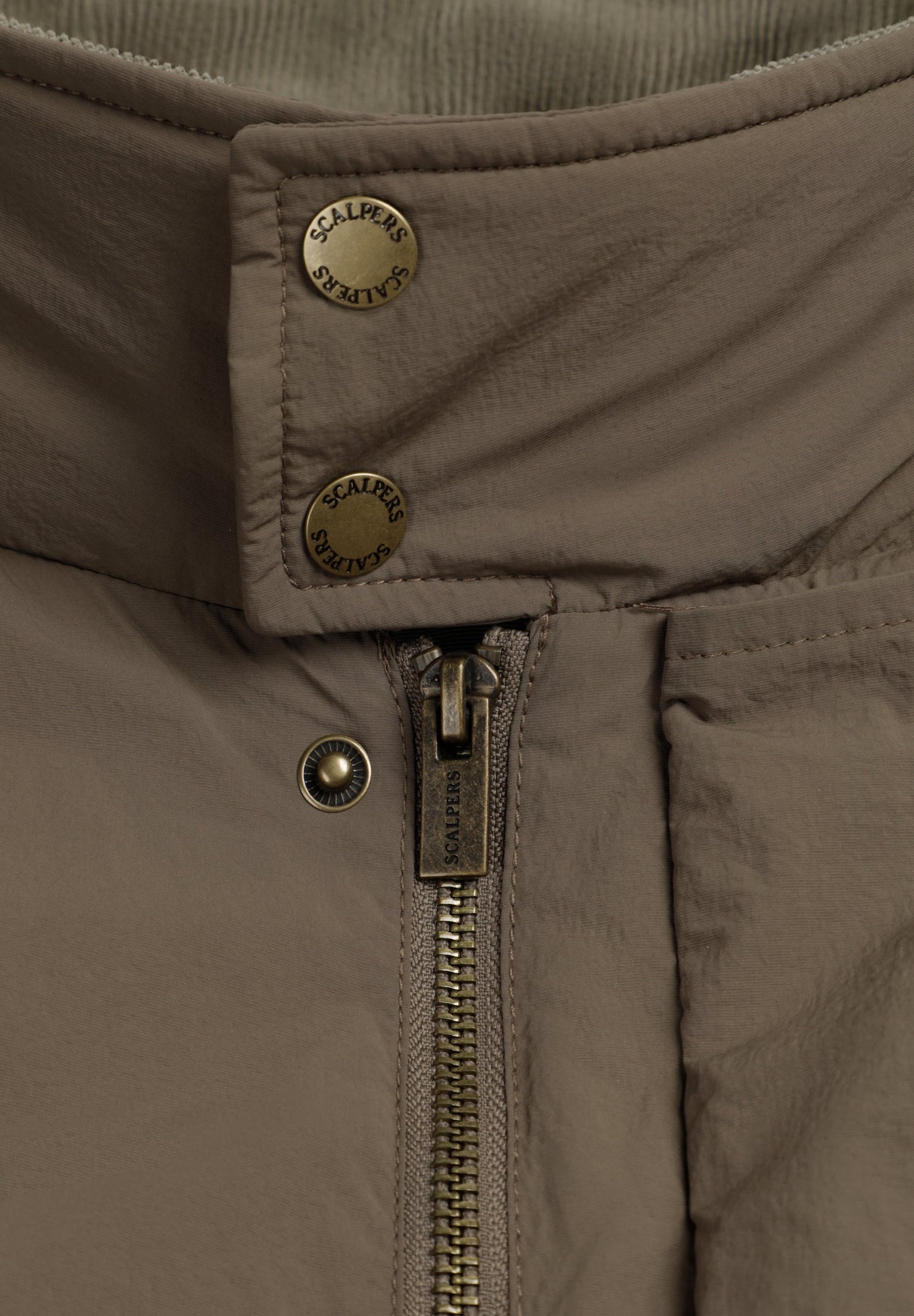 WASSERABWEISENDE FUNKTIONSJACKE