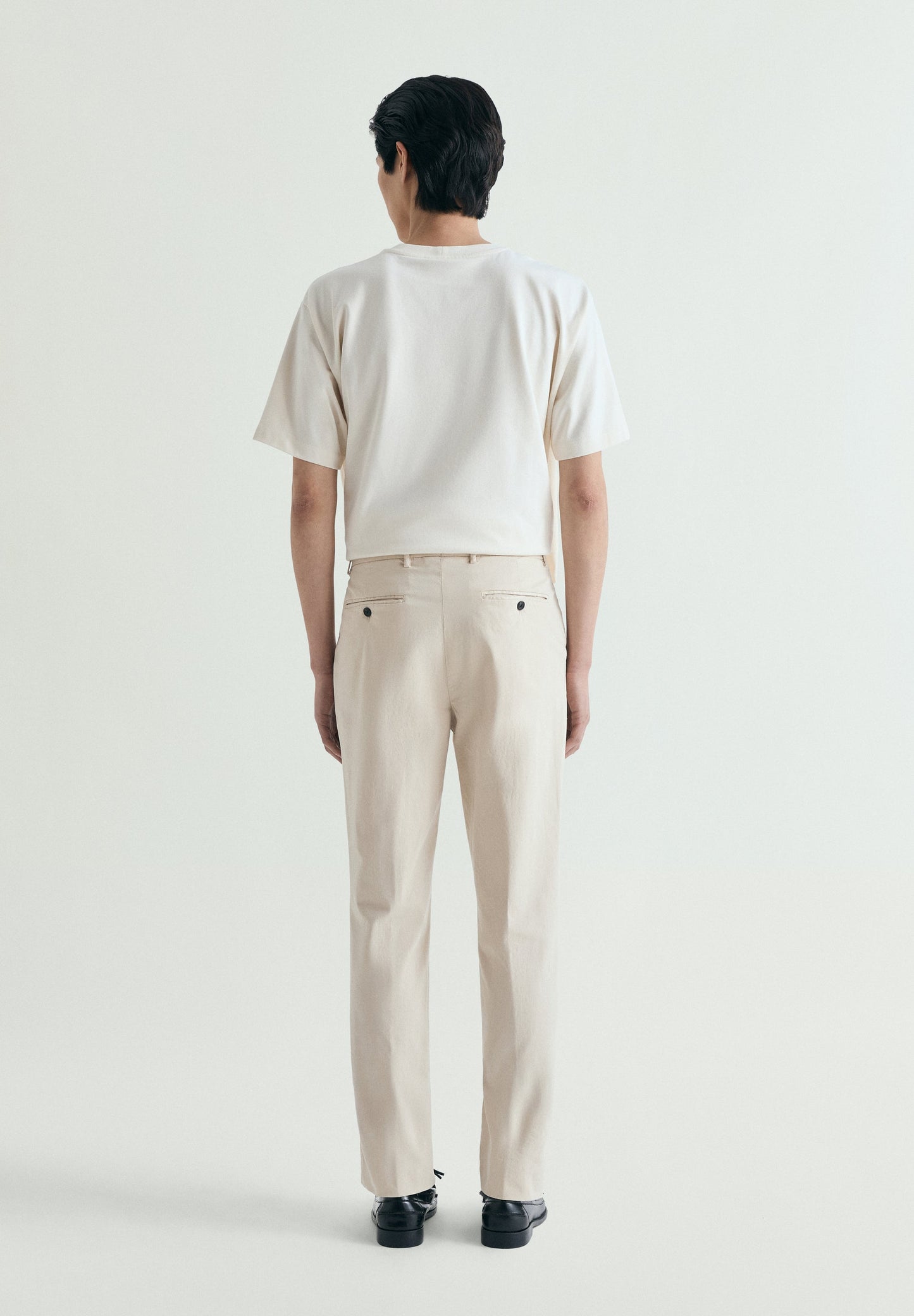 CHINOHOSE MIT BUNDFALTEN