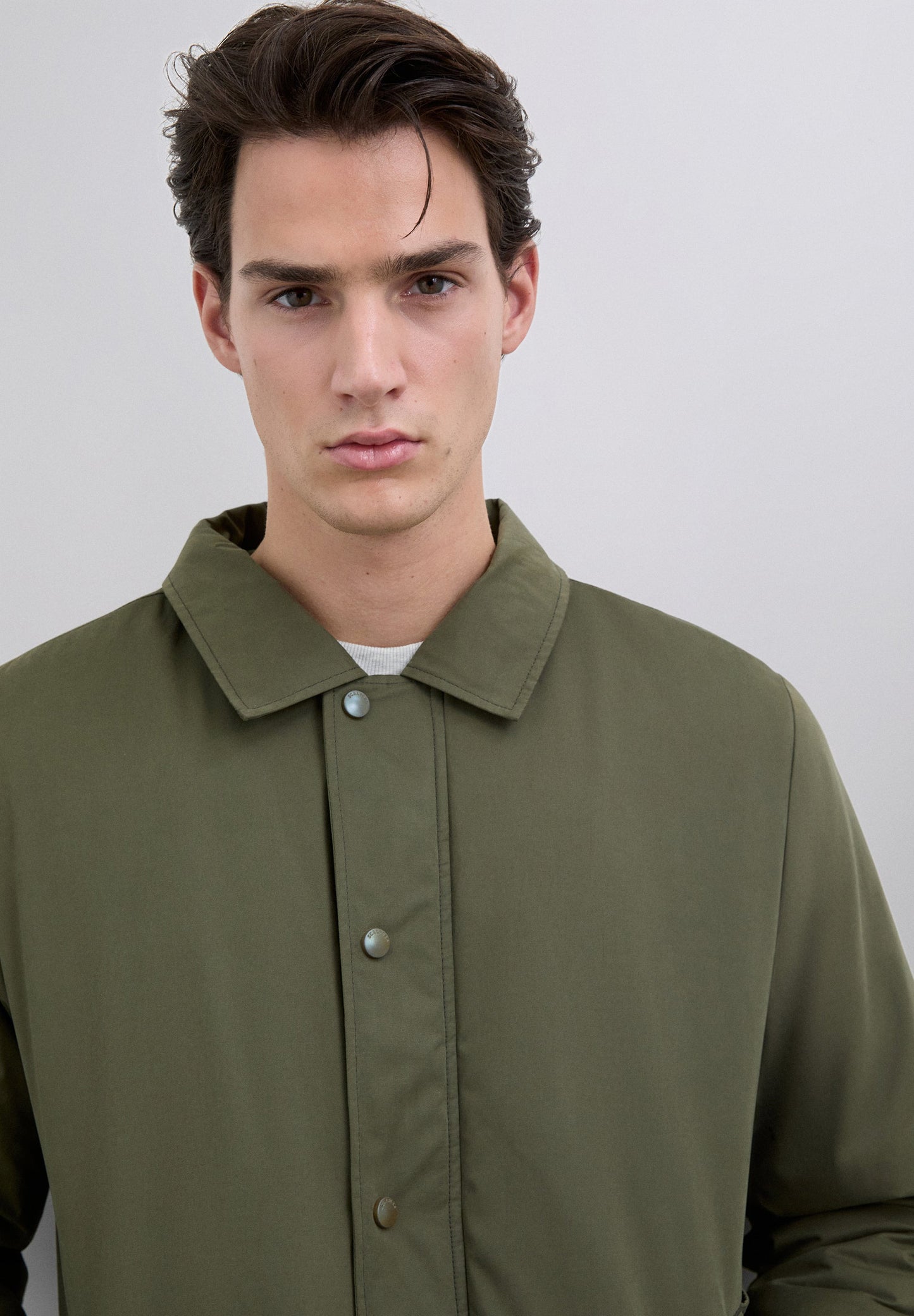 PARKA MIT ABNEHMBARER KAPUZE