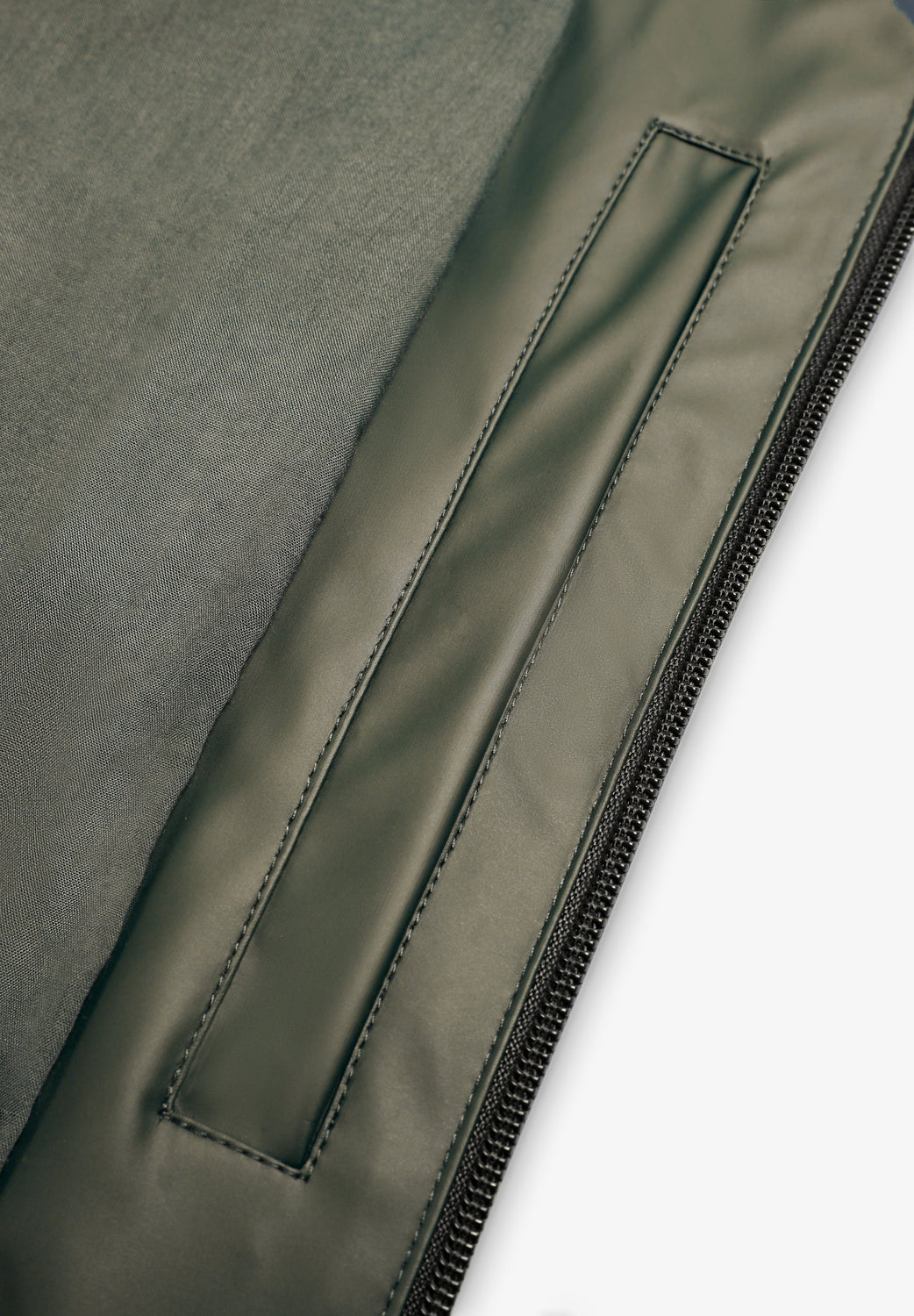 CHAQUETA IMPERMEABLE LOGO - Scalpers