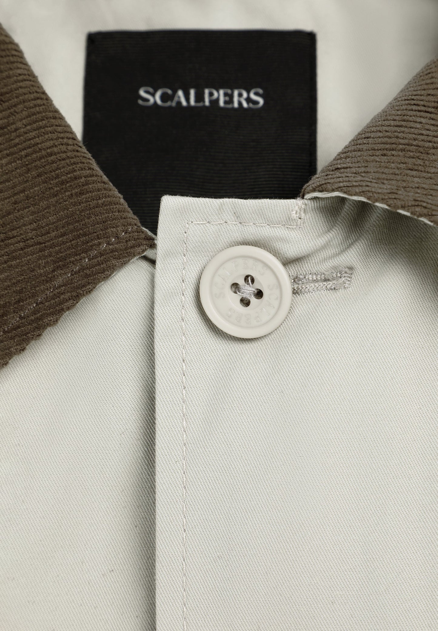 VESTE COL VELOURS CÔTELÉ CONTRASTANT