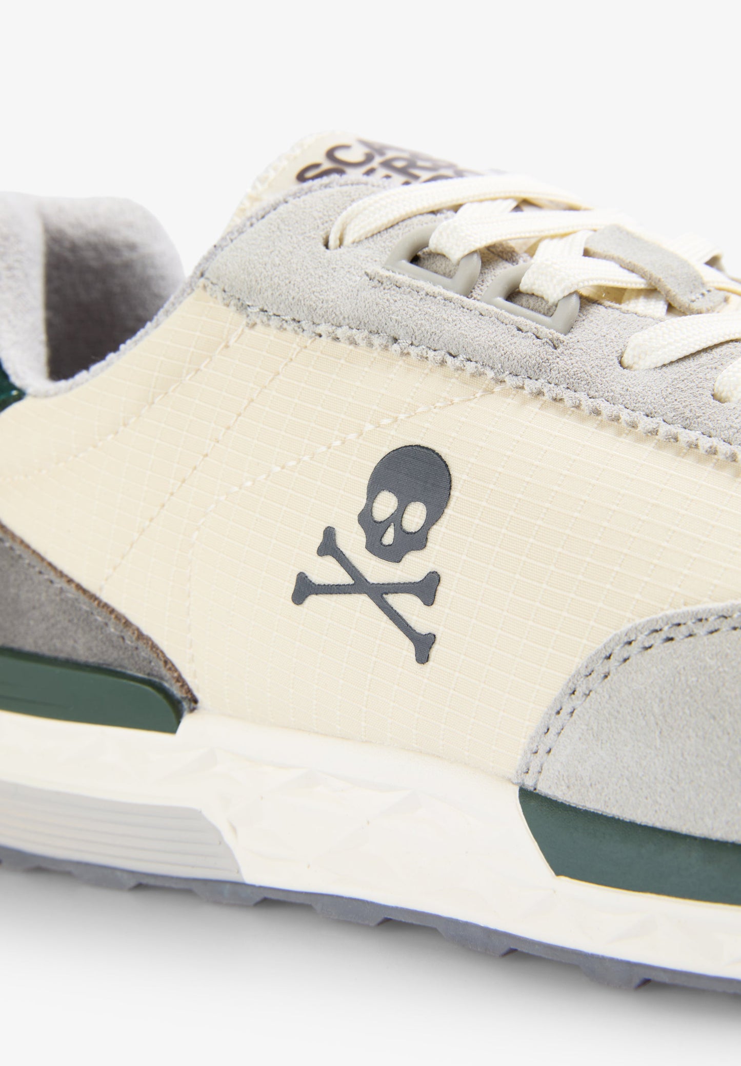 SNEAKERS WITH SIDE SKULL