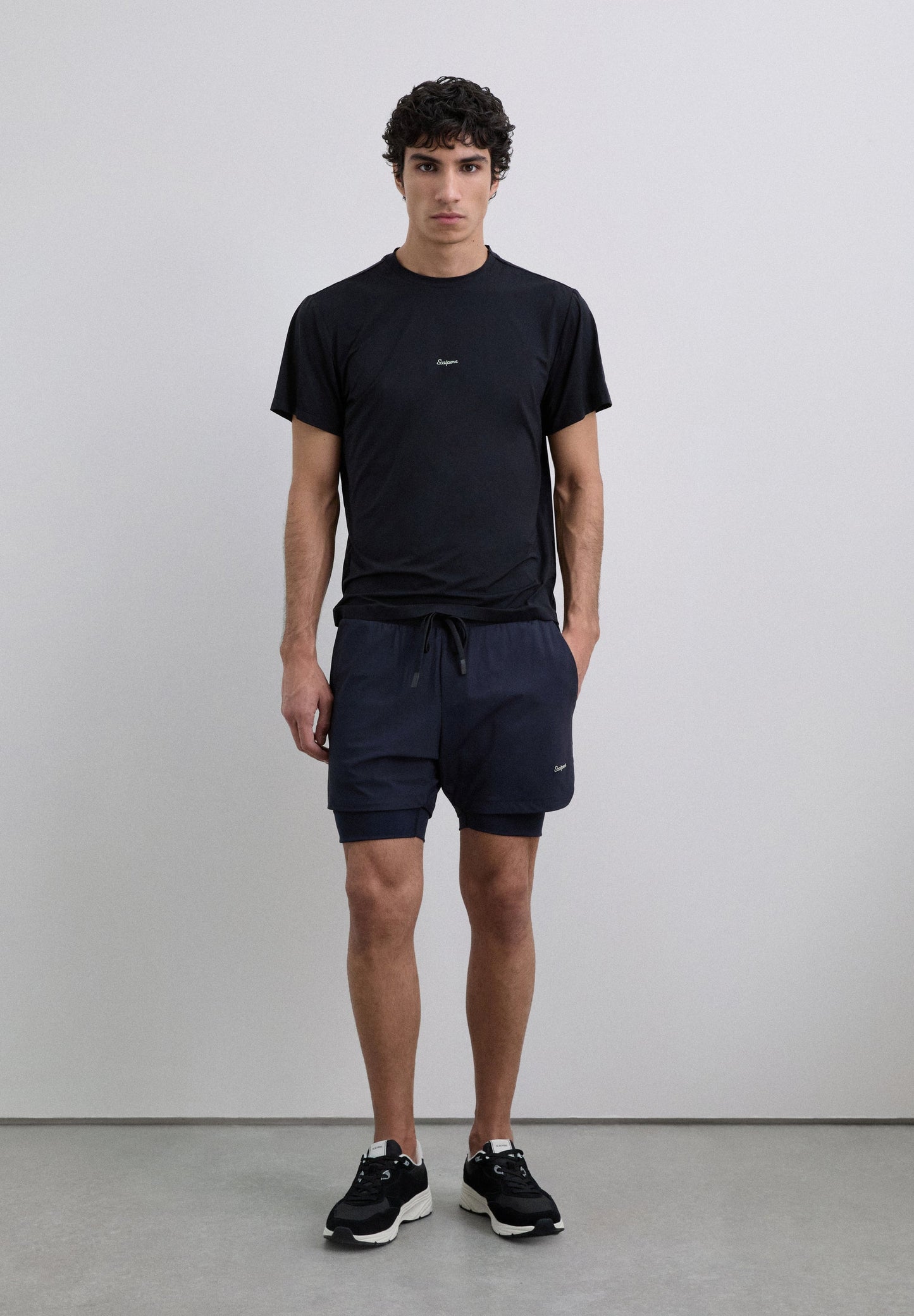 ADN CONTRAST TECHNICAL T-SHIRT