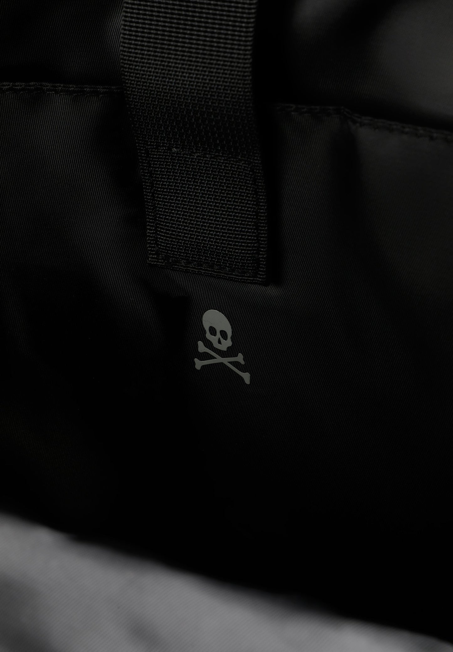 MOCHILA TÉCNICA CALAVERA