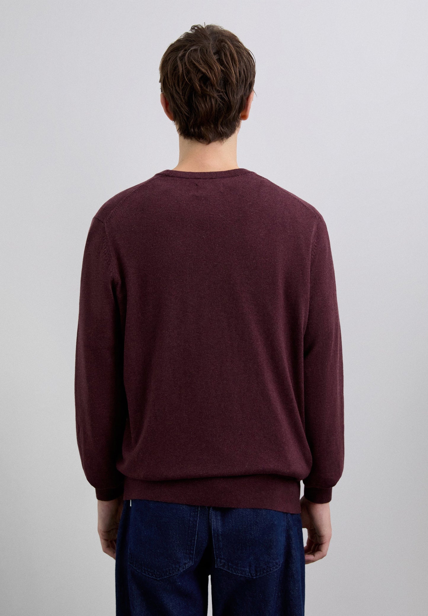 PULLOVER MIT TOTENKOPF-STICKEREI