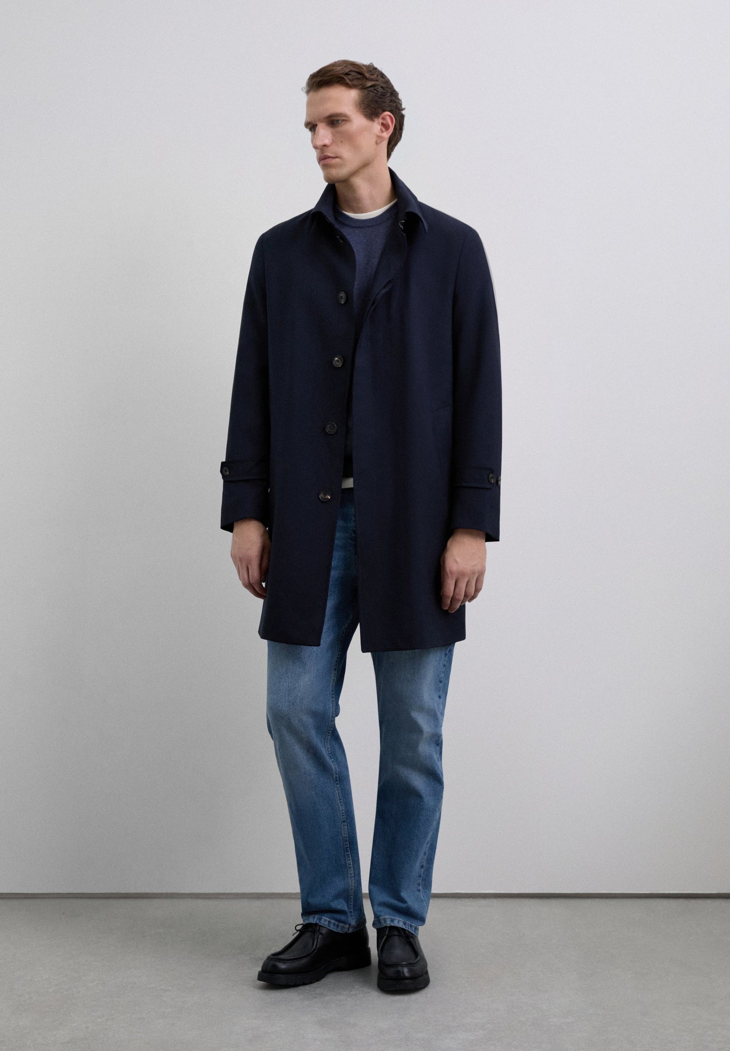 SWEATER WITH EMBROIDERED SKULL