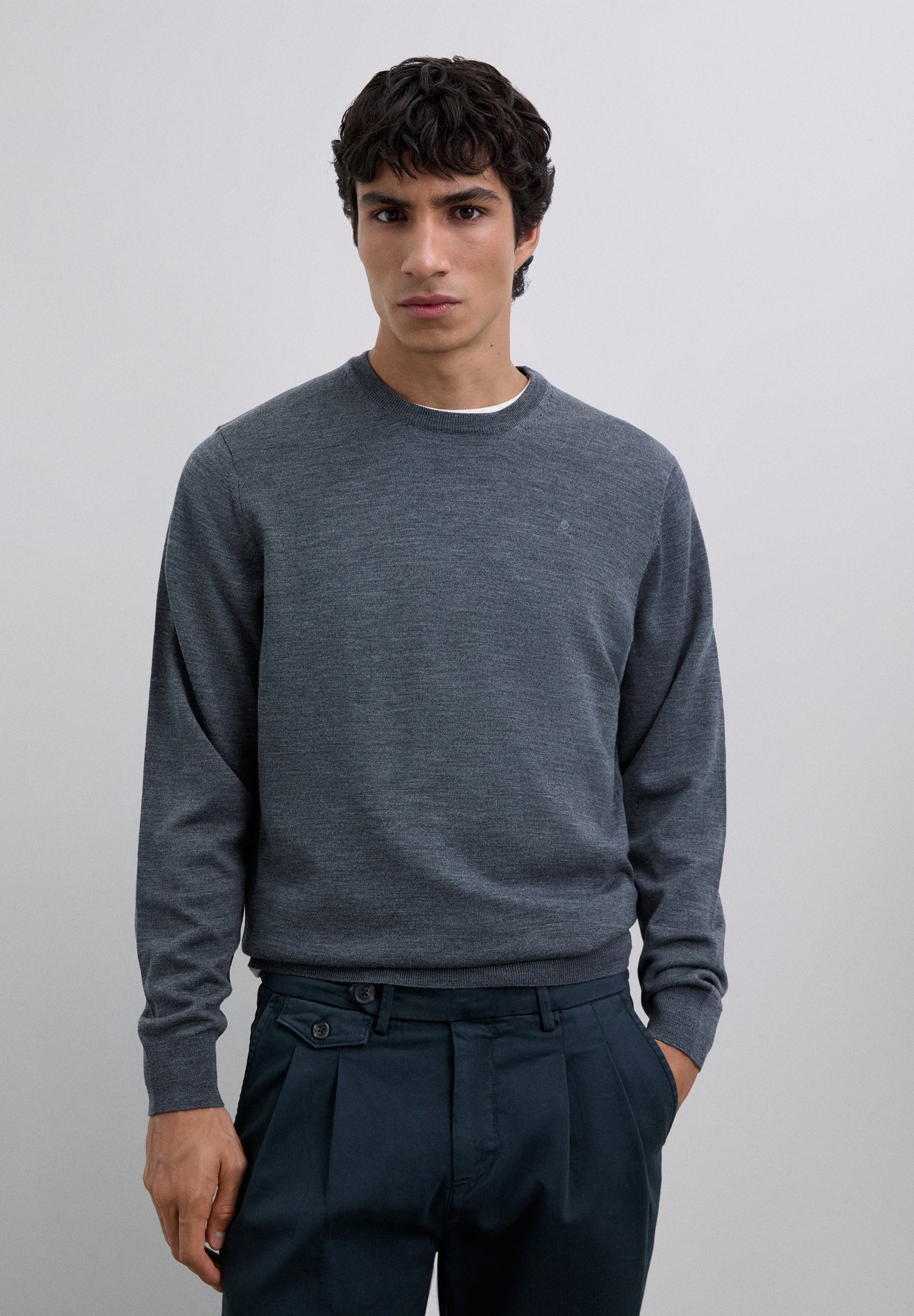 PULL LAINE SKULL BRODÉ