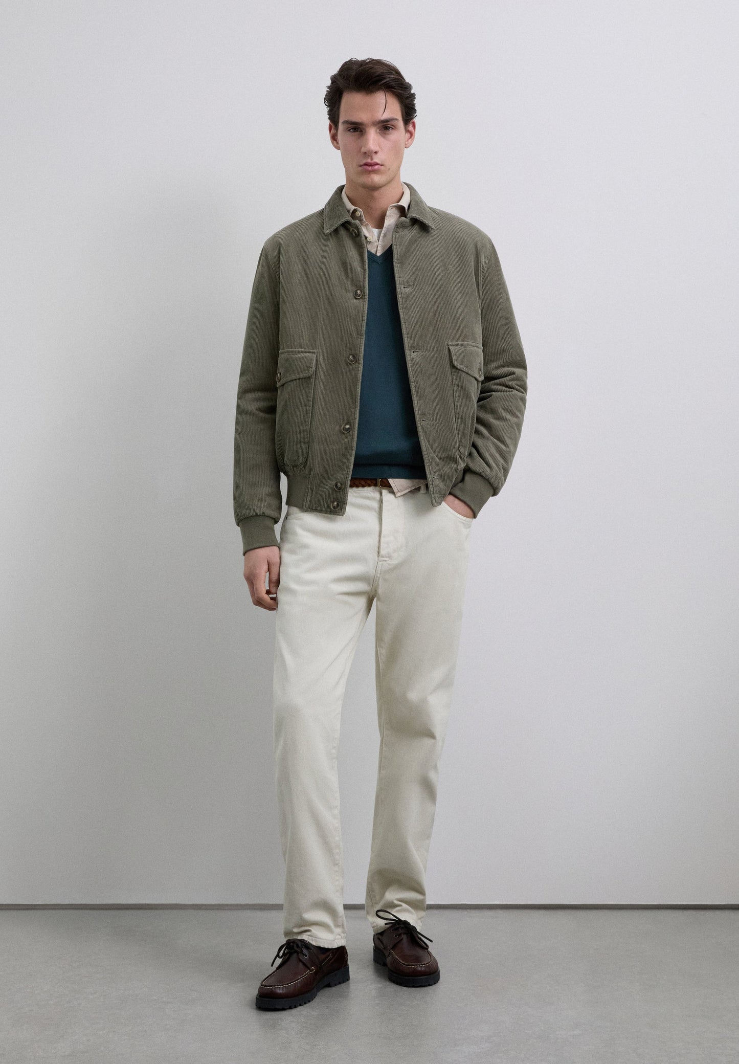 PULL LAINE COL EN V SKULL