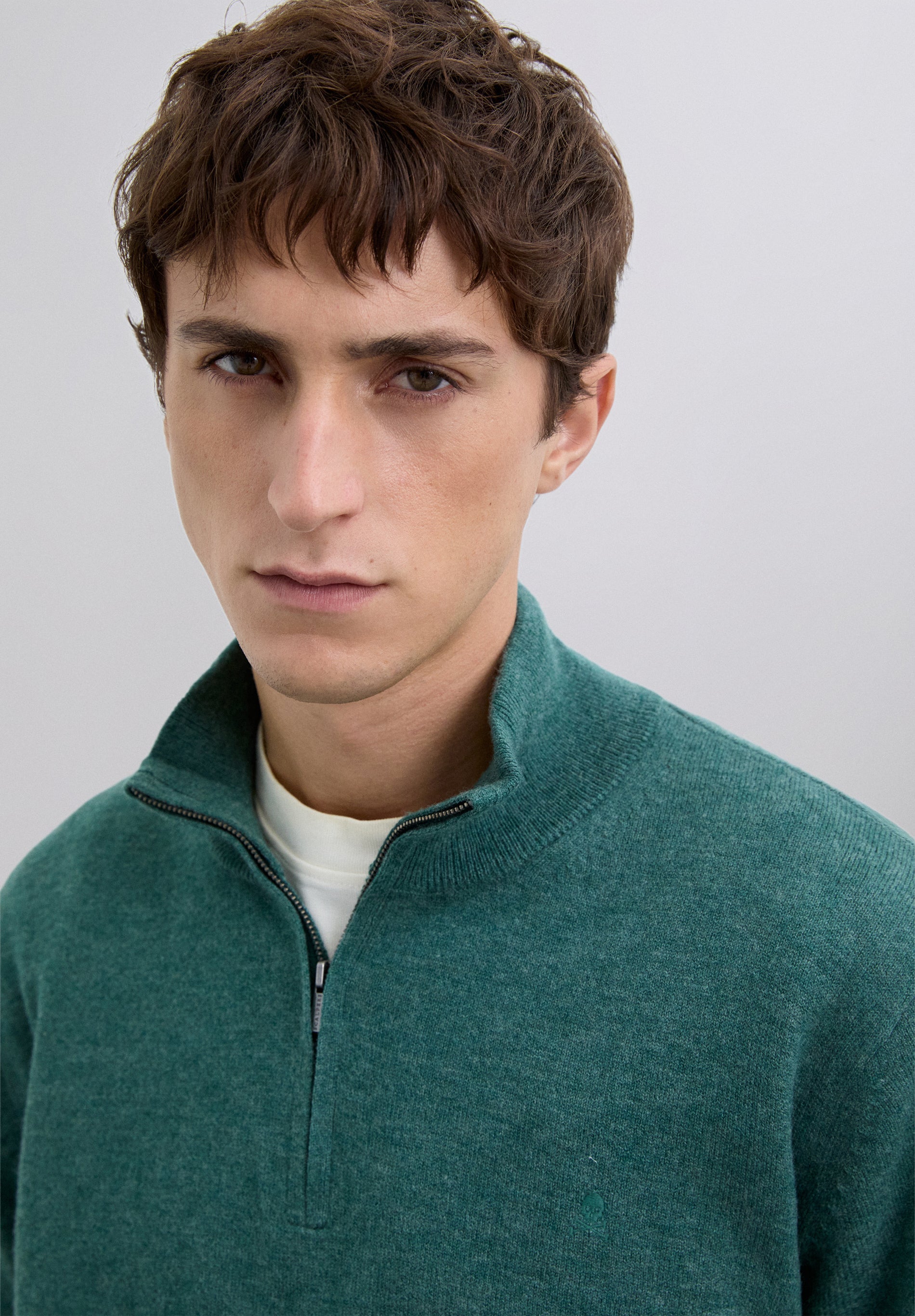 PULL LAINE ZIP SKULL