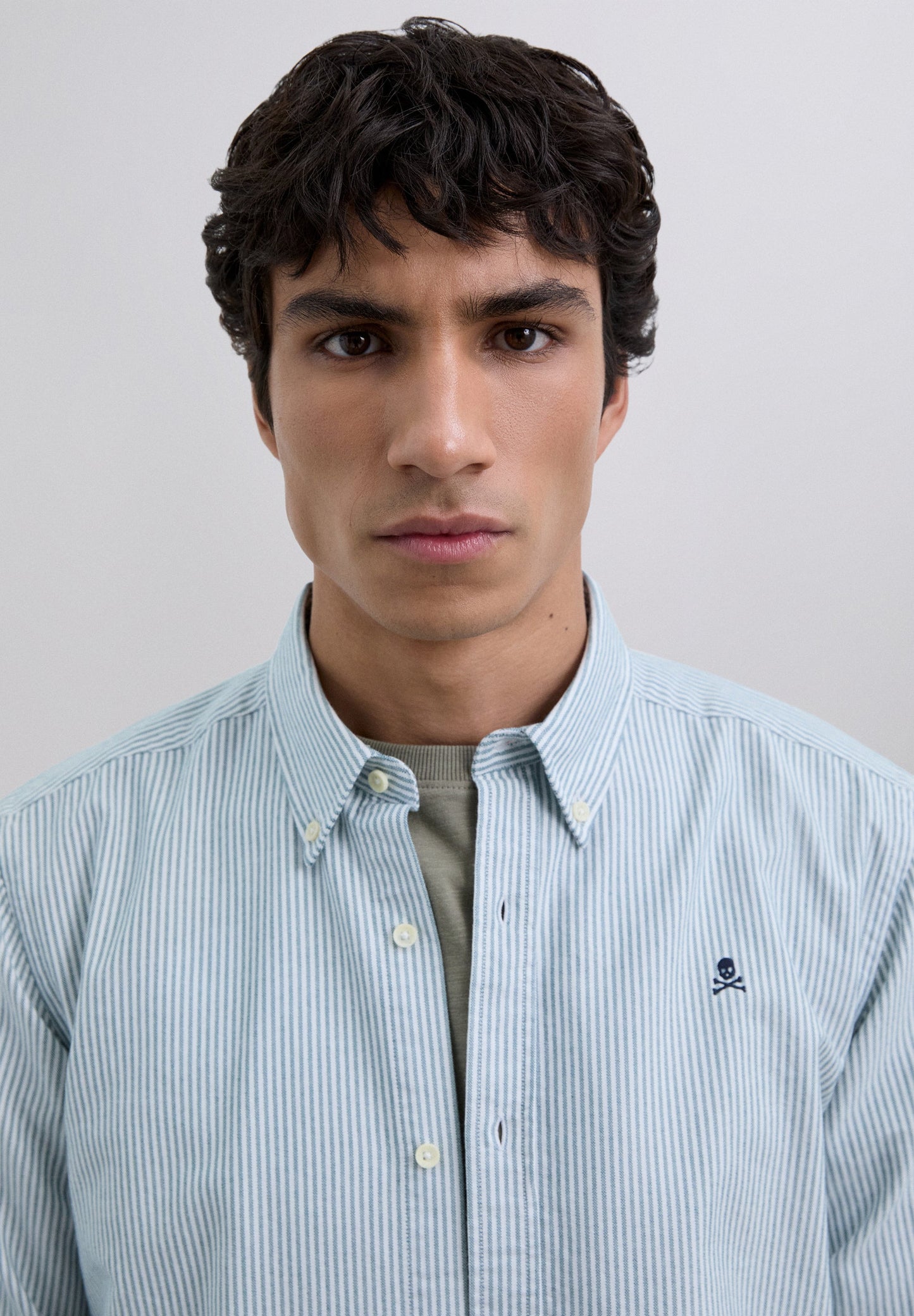 GESTREEPT OXFORD OVERHEMD