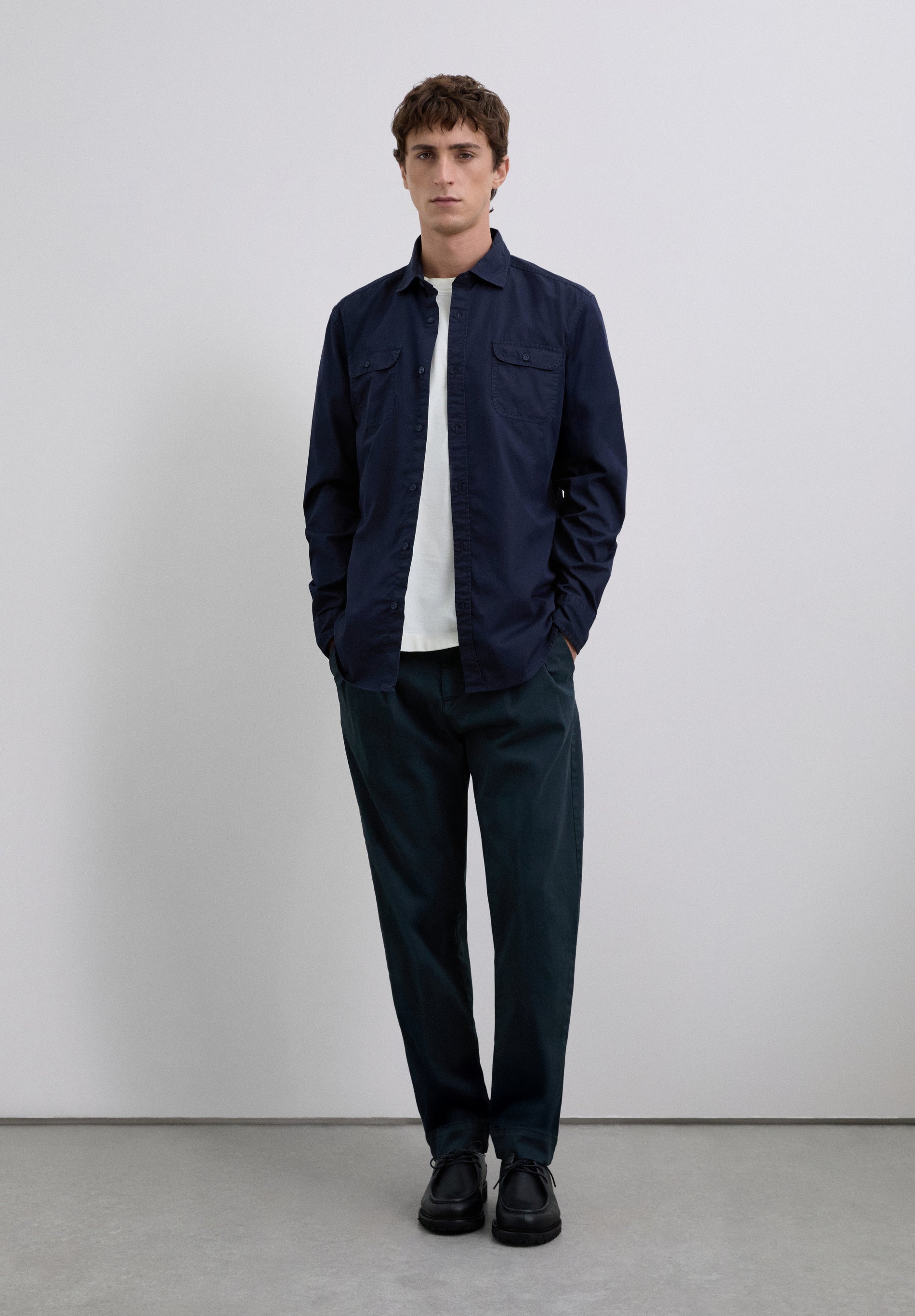 SHIRT WITH POCKETS