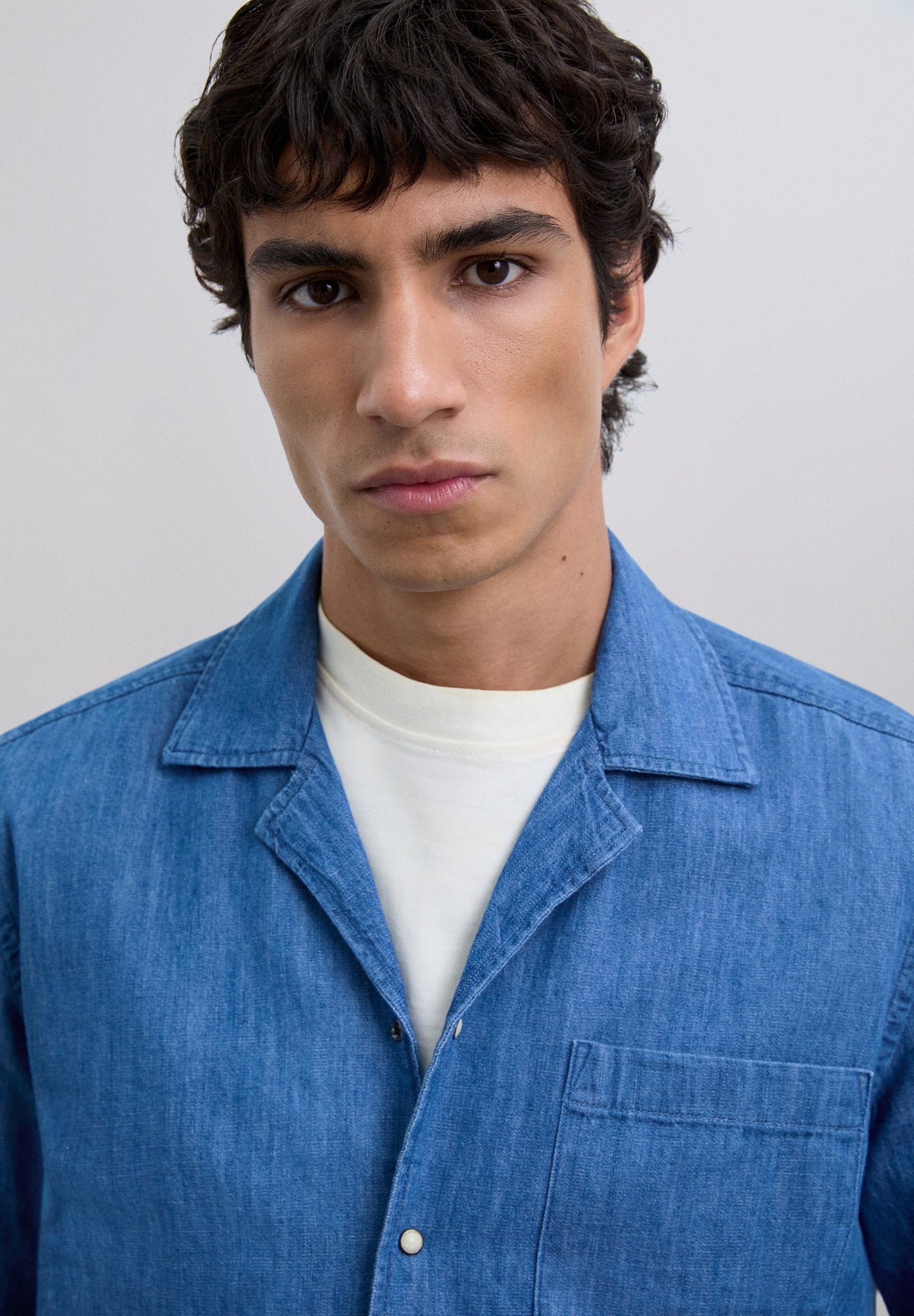 RELAXED DENIM RESORT SHIRT