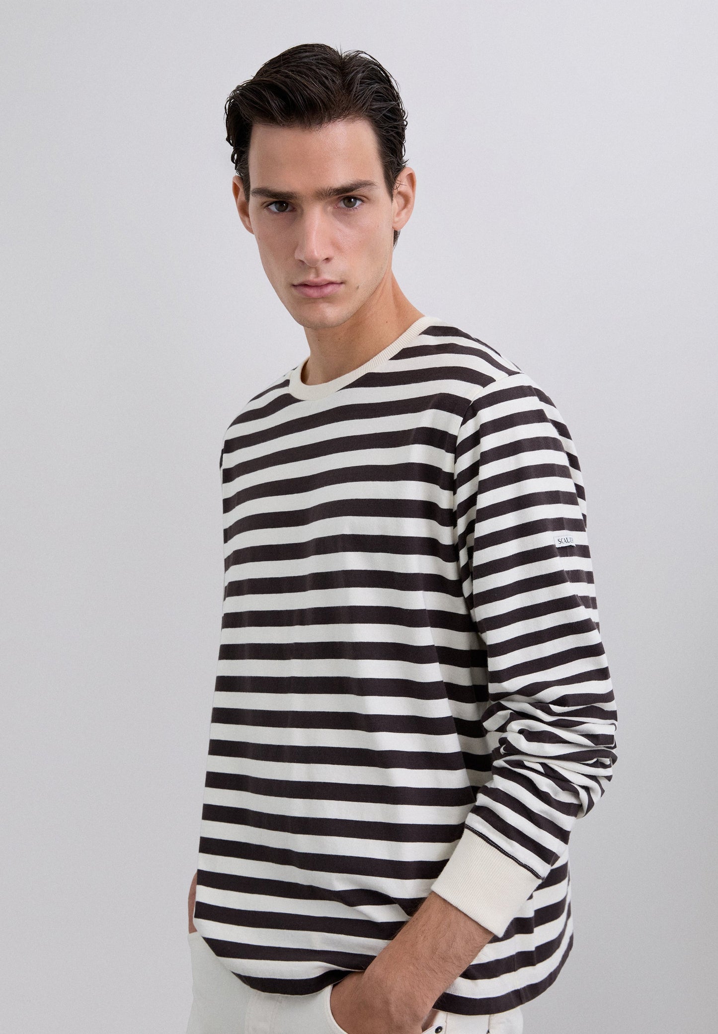 LONG SLEEVE STRIPED T-SHIRT