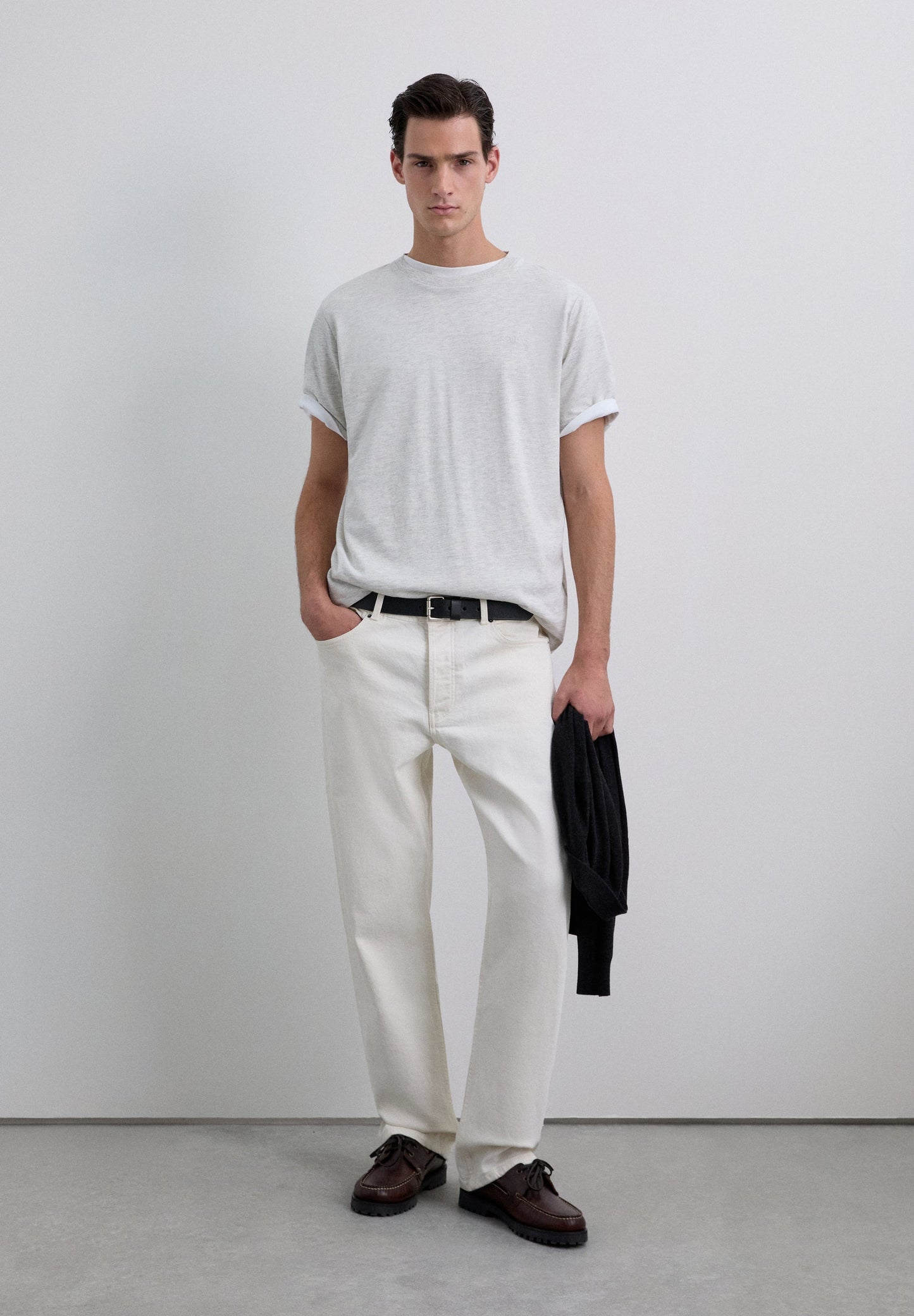 T-SHIRT BRODÉ DÉLAVÉ