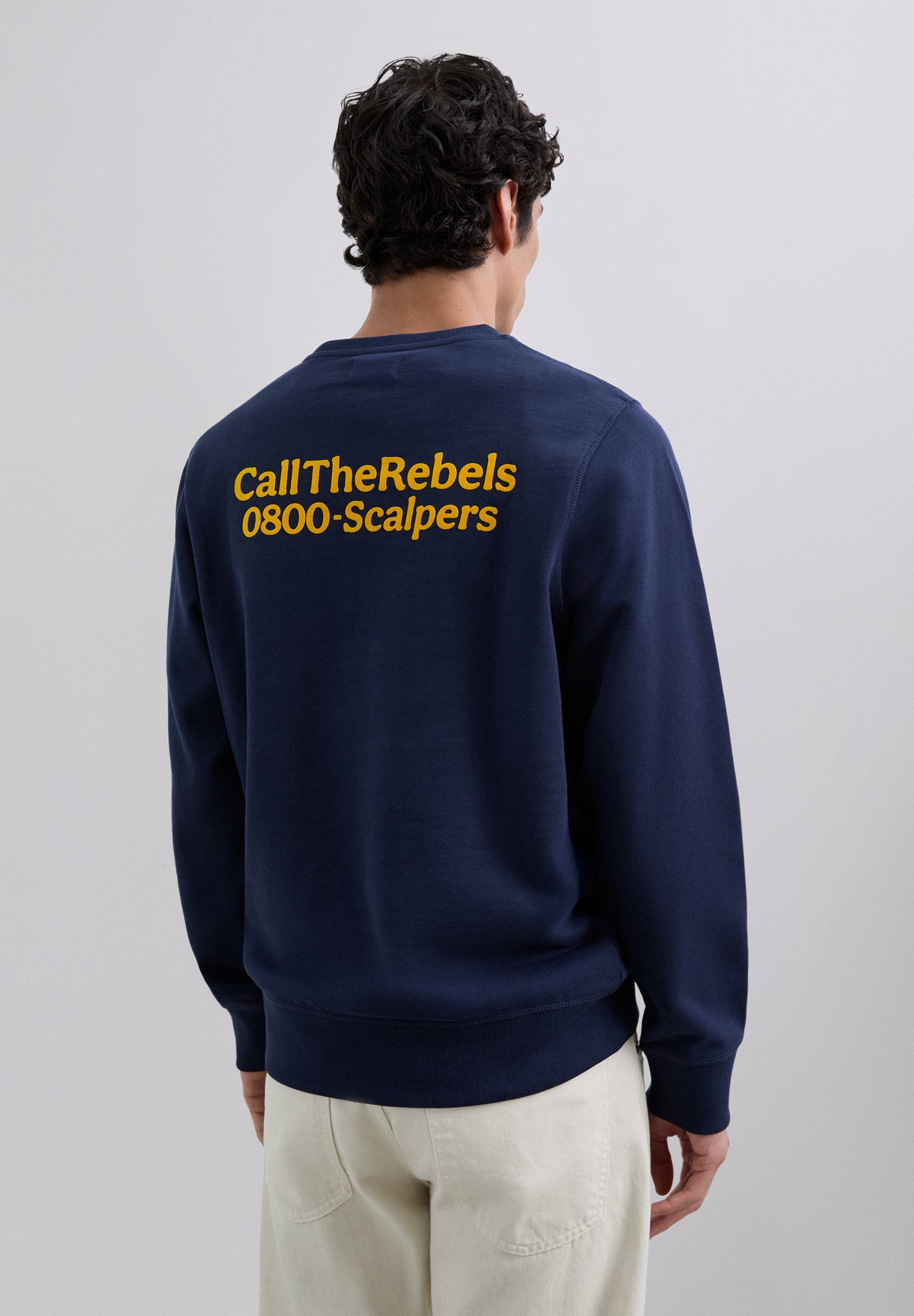 SUDADERA LOGO RELIEVE