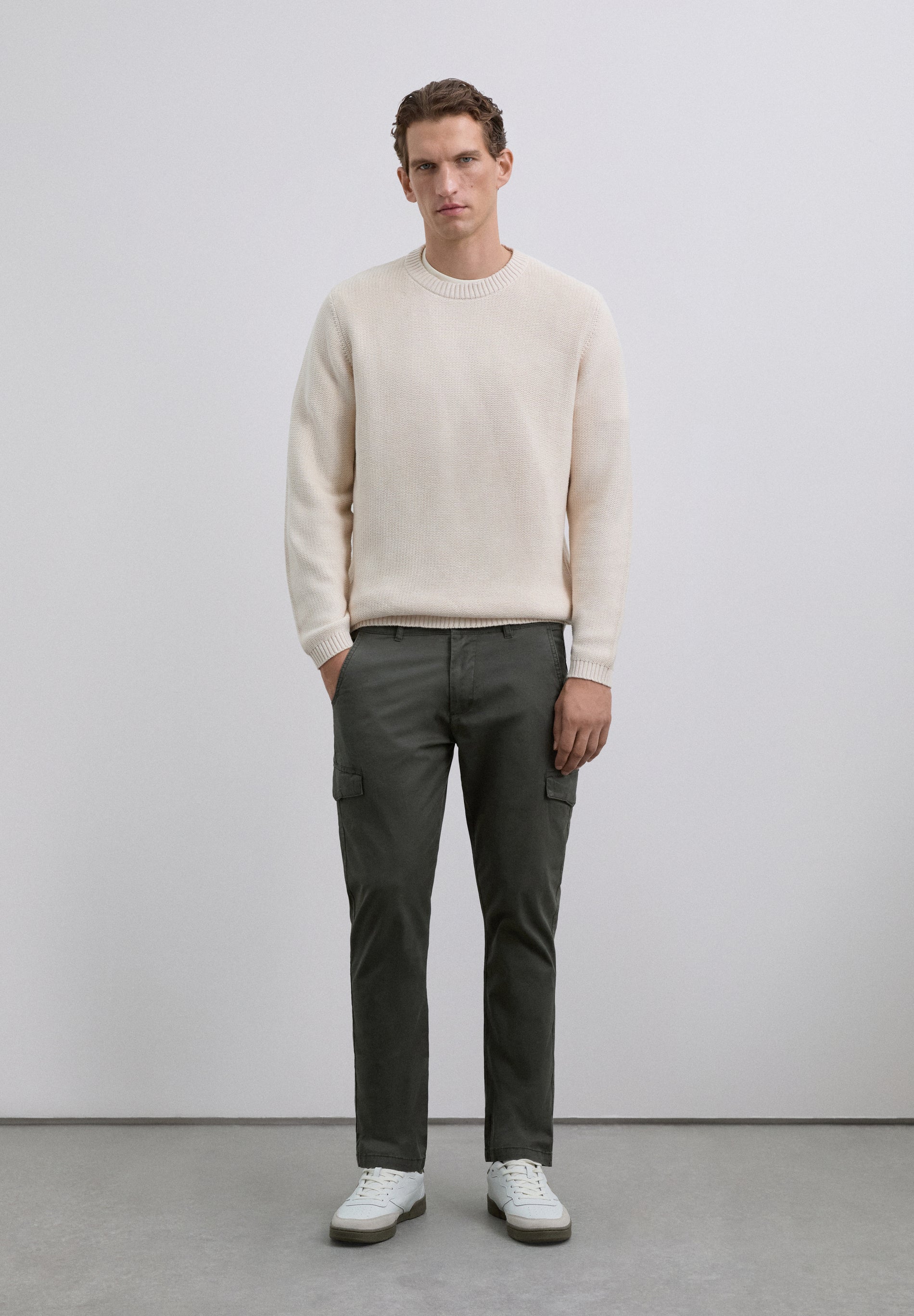 PANTALON CARGO SLIM FIT