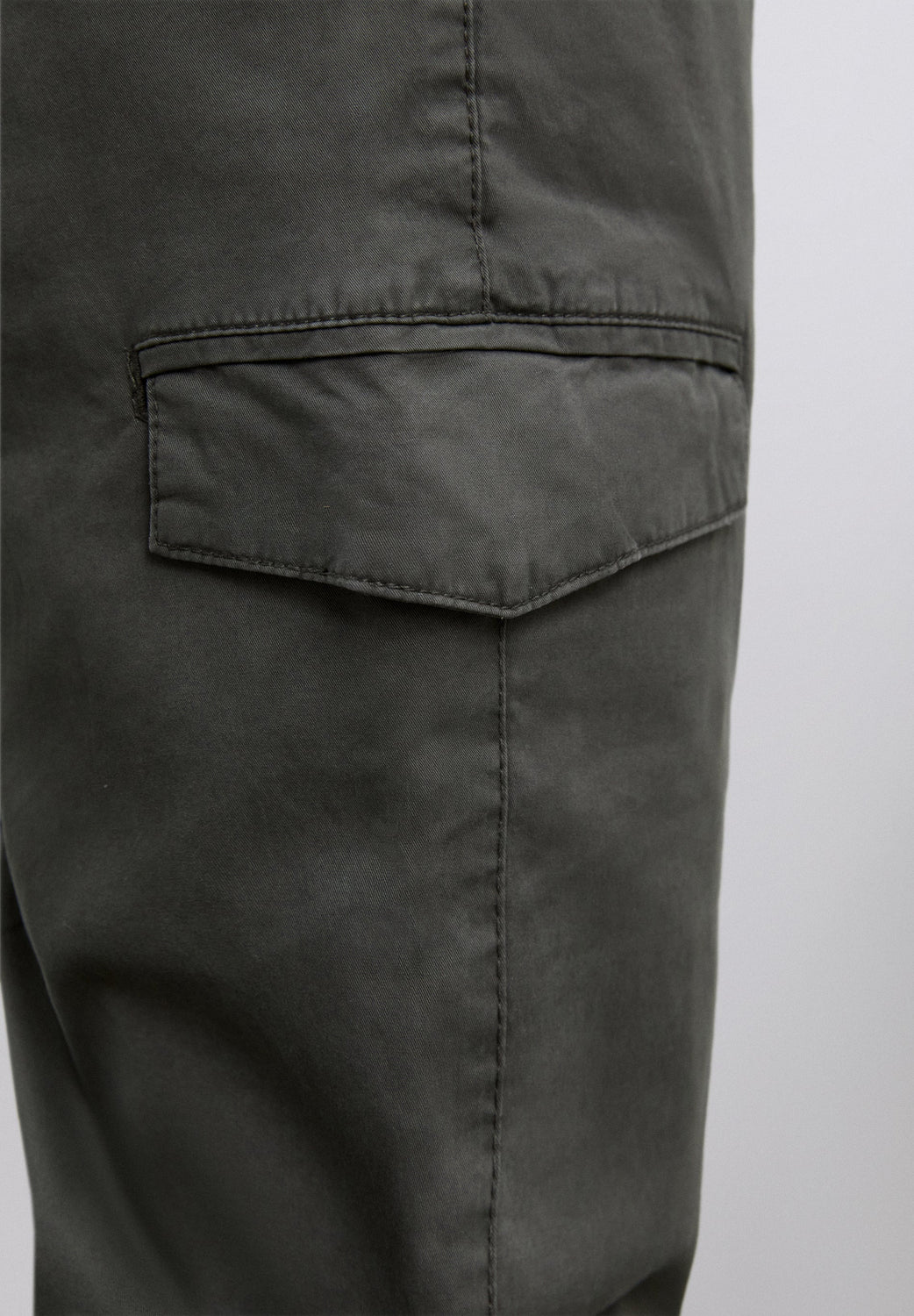 PANTALÓN CARGO SLIM FIT - Scalpers