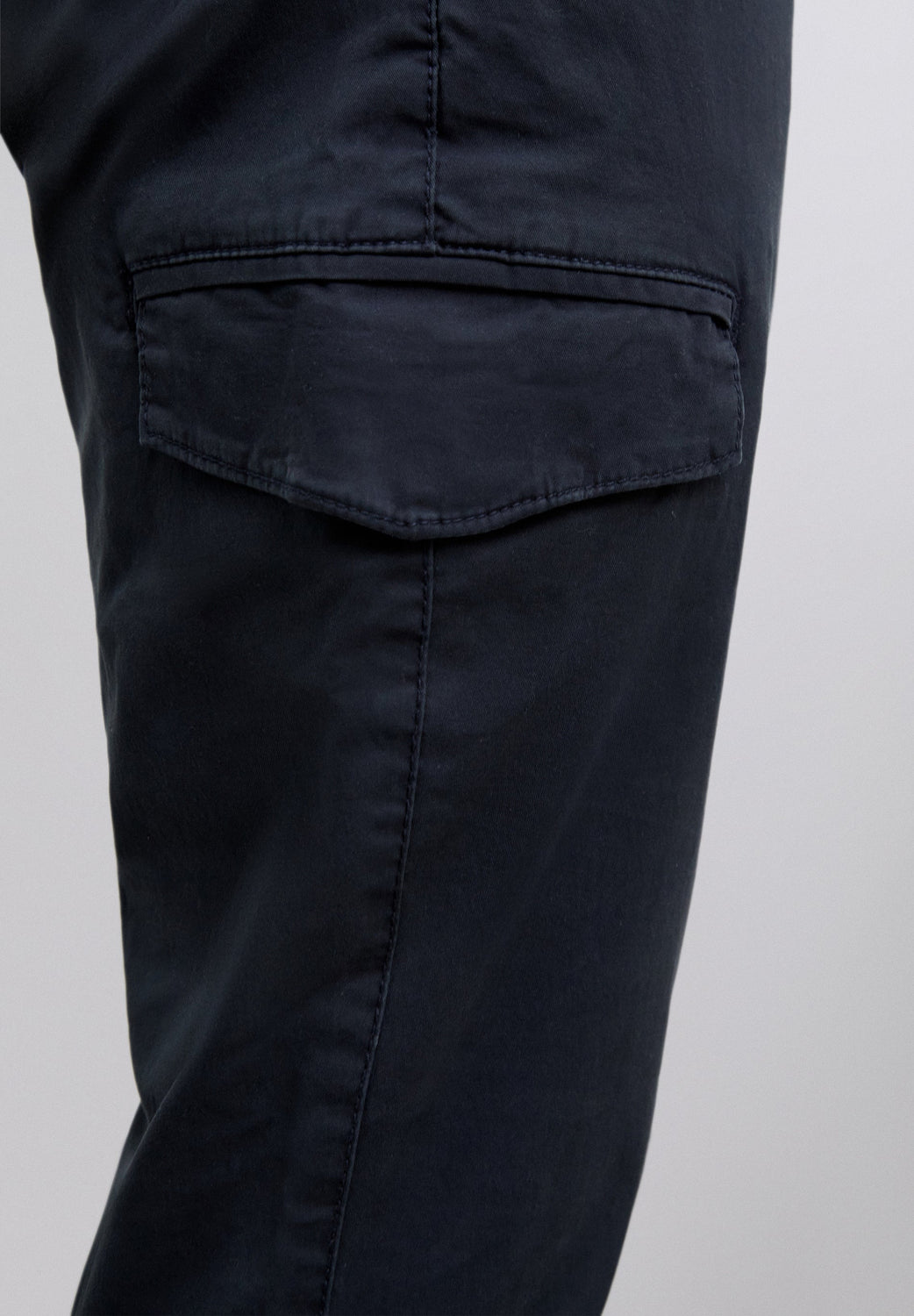 PANTALÓN CARGO SLIM FIT - Scalpers