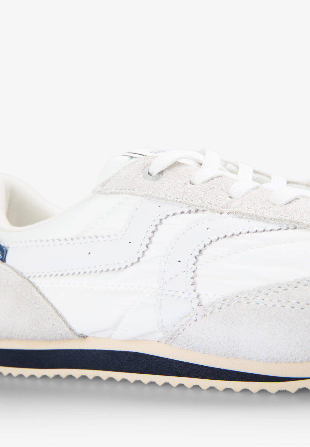 SNEAKERS ESTILO RETRO - Scalpers