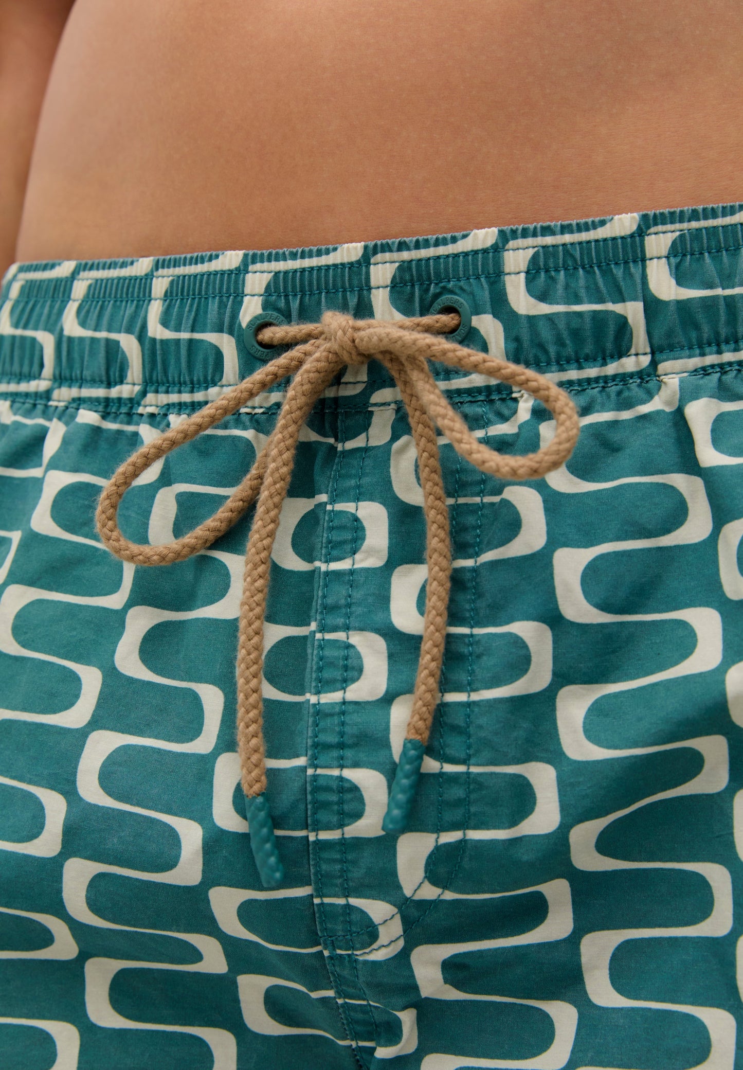 WAVED PRINT SWIMMING TRUNKS