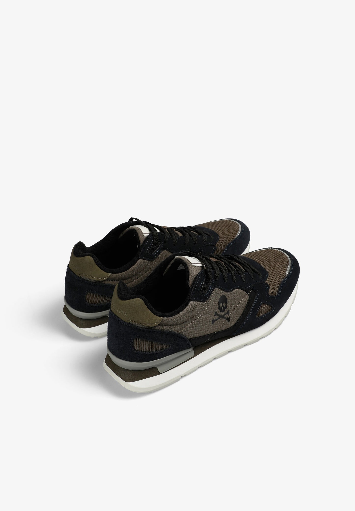 SNEAKERS LEER DOODSHOOFD