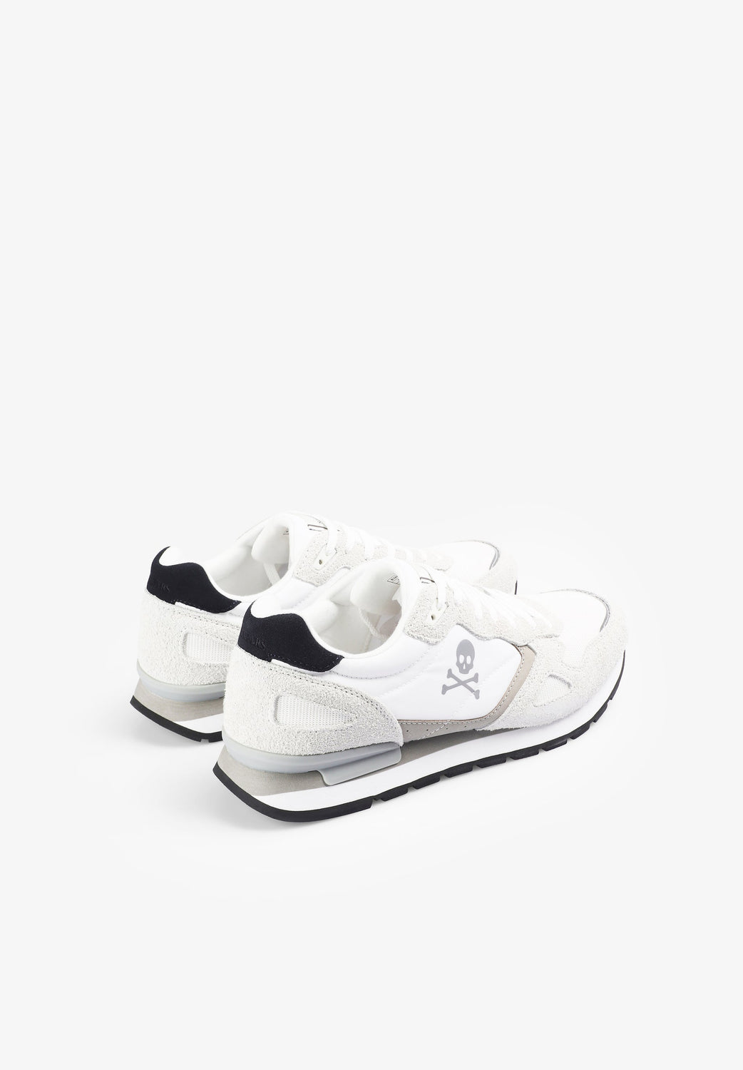 SNEAKERS PIEL CALAVERA - Scalpers