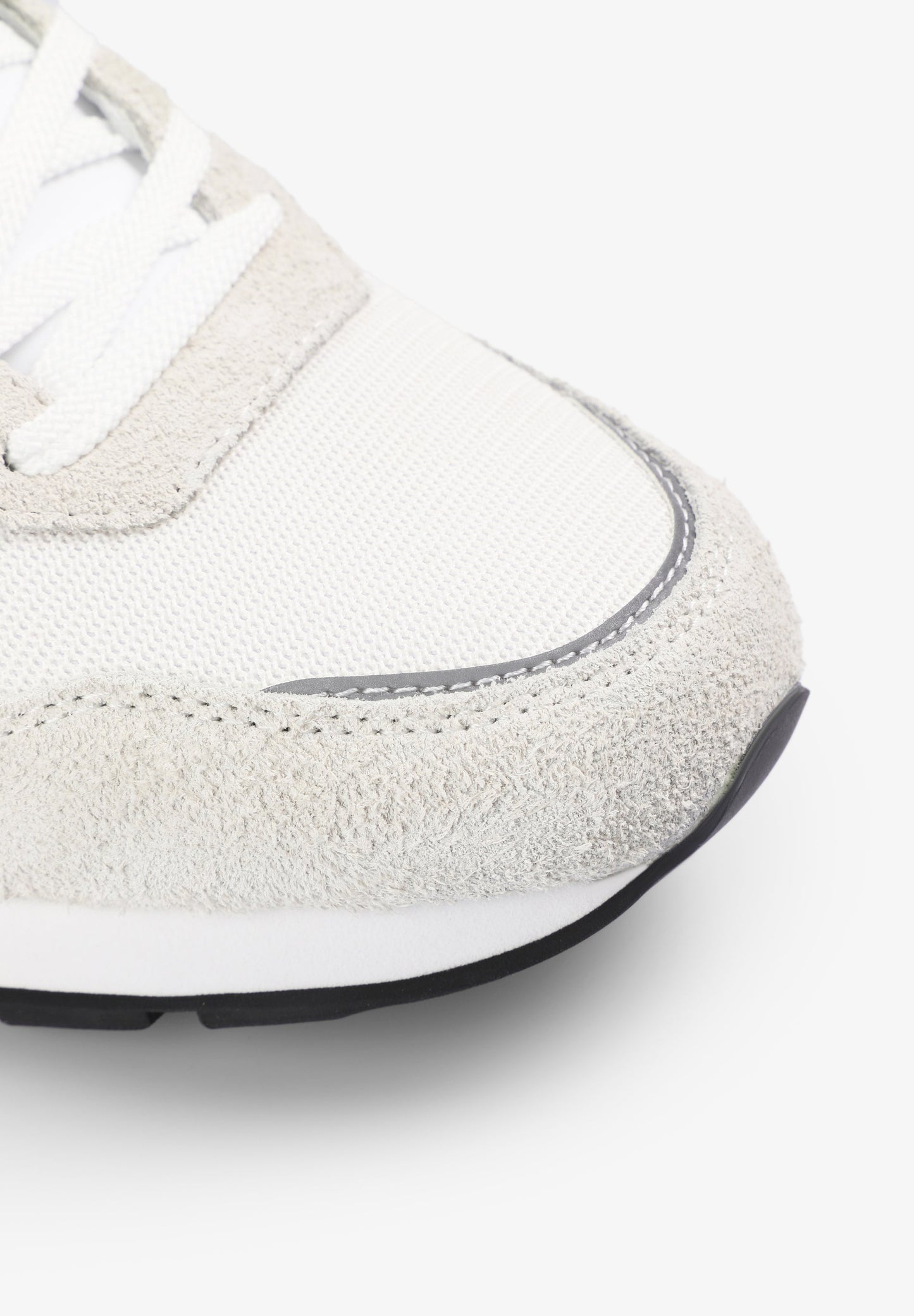 SNEAKERS PIEL CALAVERA - Scalpers