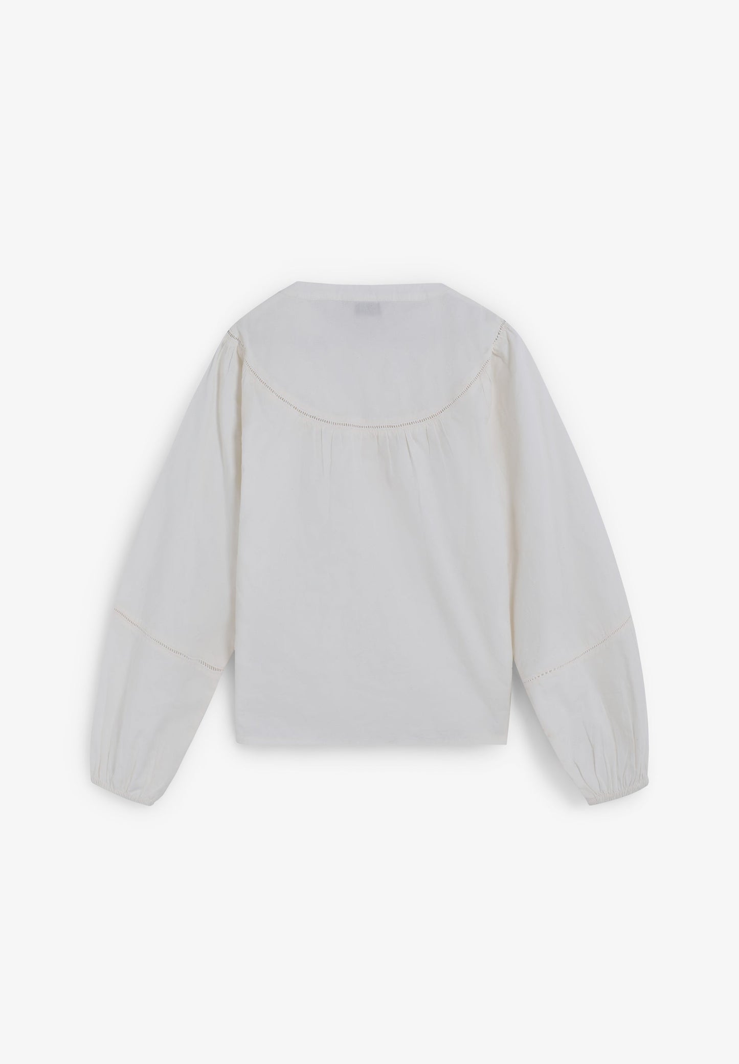 ROMATISCHES  HEMD MIT STICKEREIEN