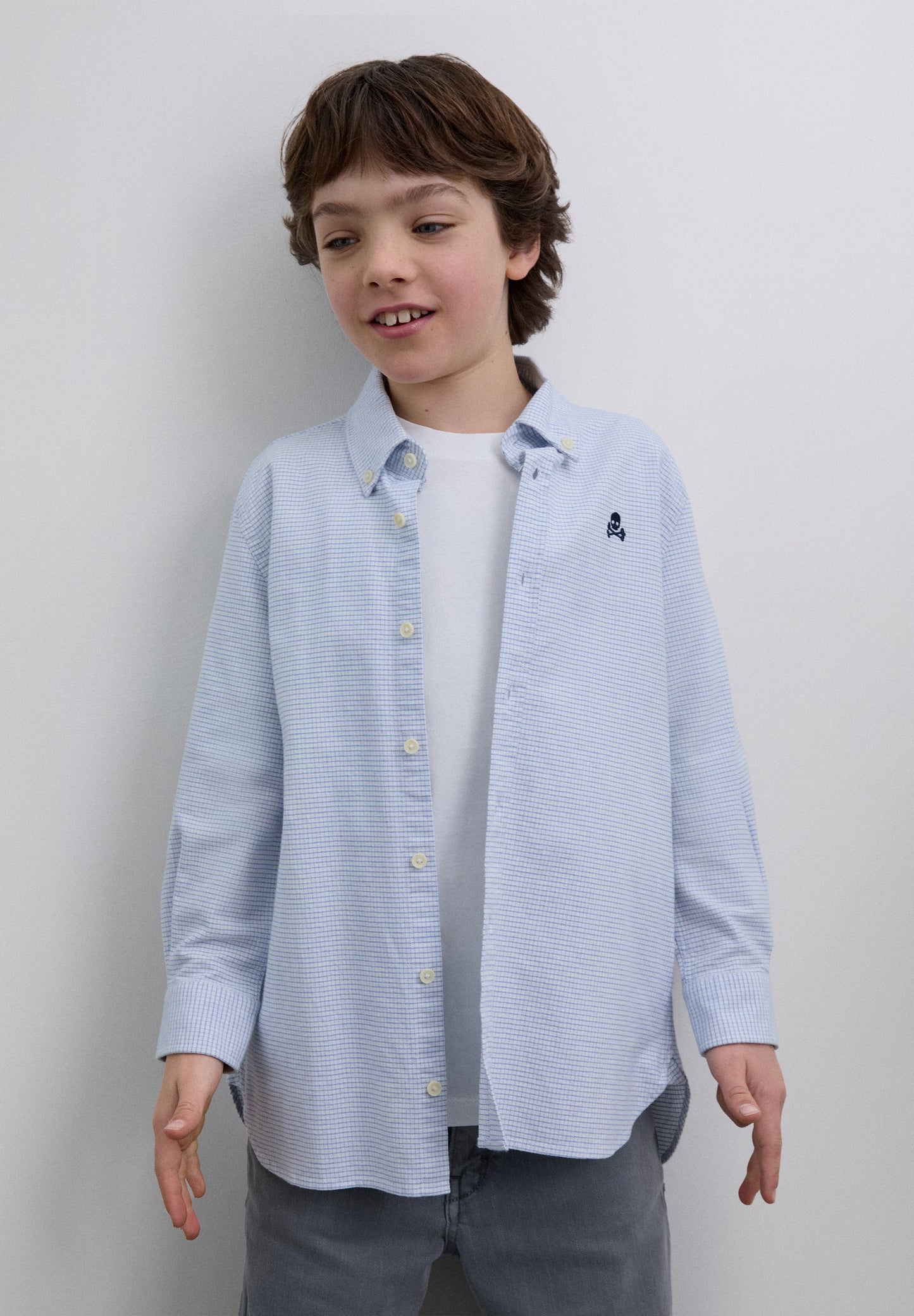 OXFORDHEMD MIT TOTENKOPF