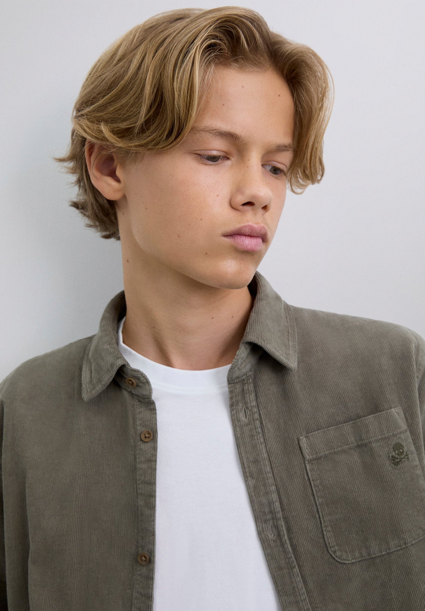 CHEMISE VELOURS CÔTELÉ SKULL BRODÉ