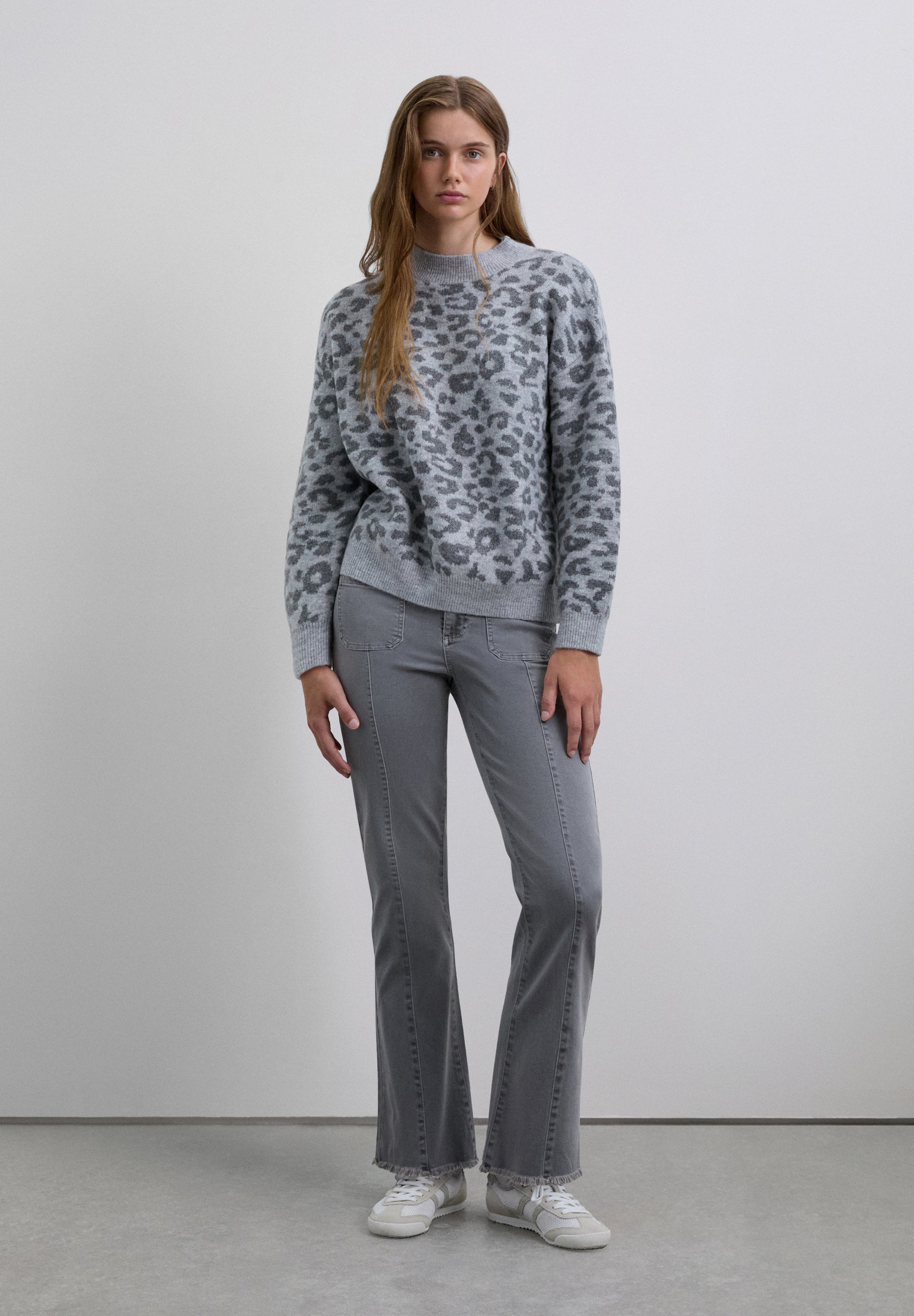 PANTALON ÉVASÉ FRANGES