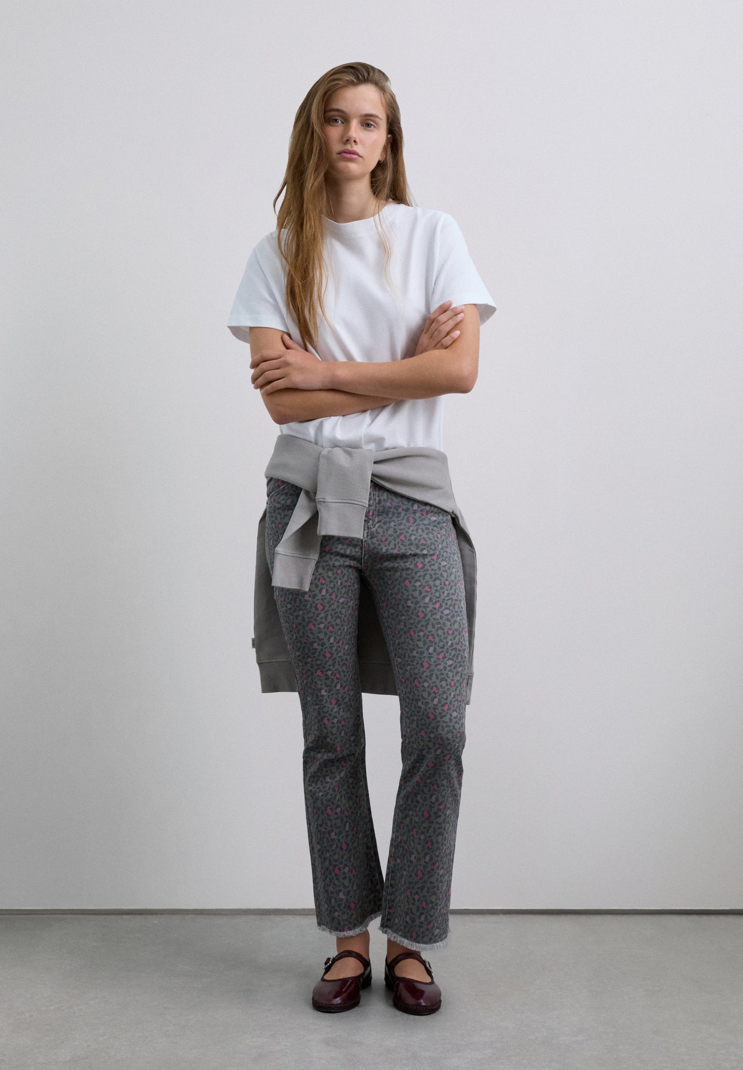 PANTALON ÉVASÉ IMPRIMÉ