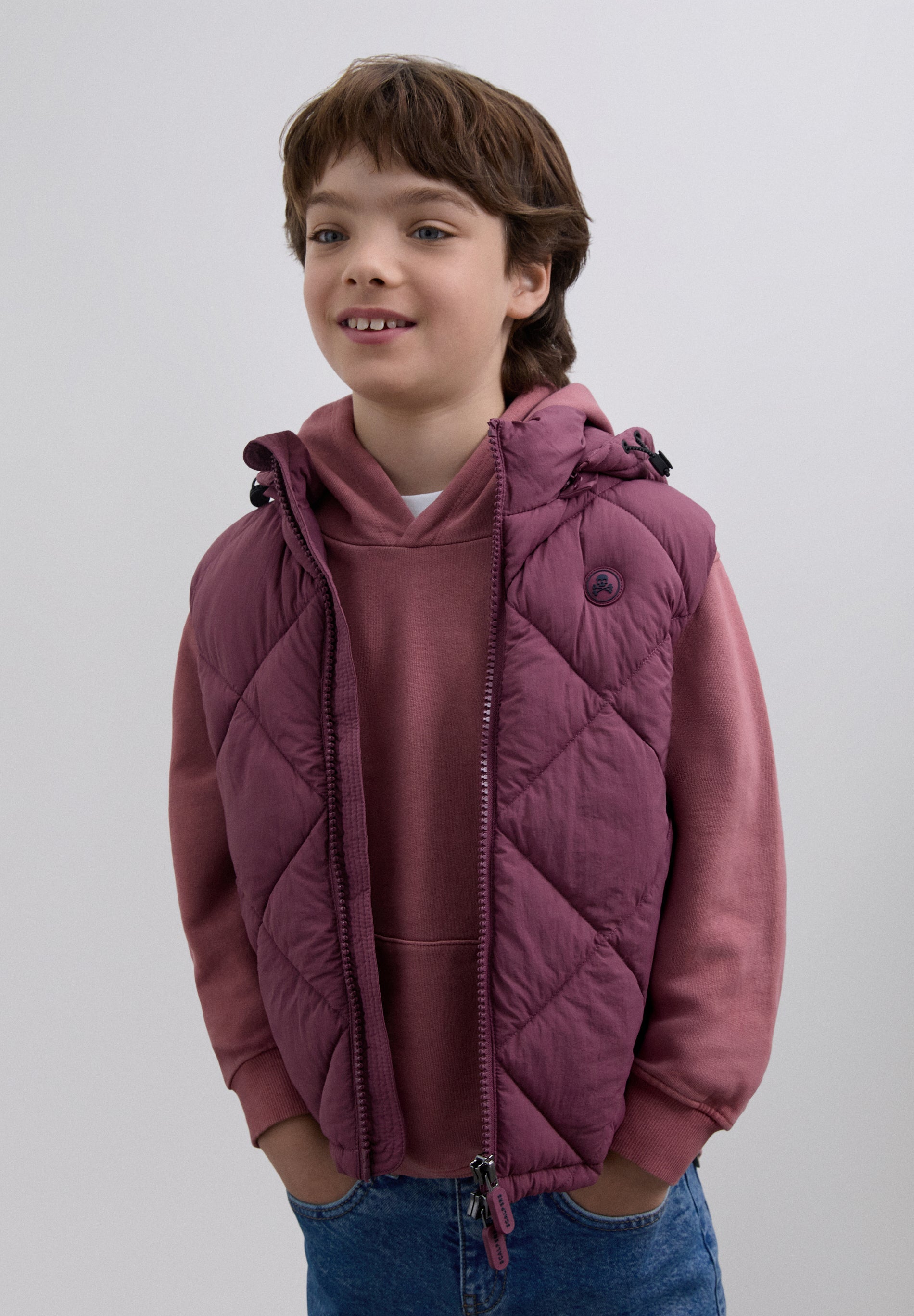 STEPPWESTE MIT KAPUZE UND TOTENKOPF