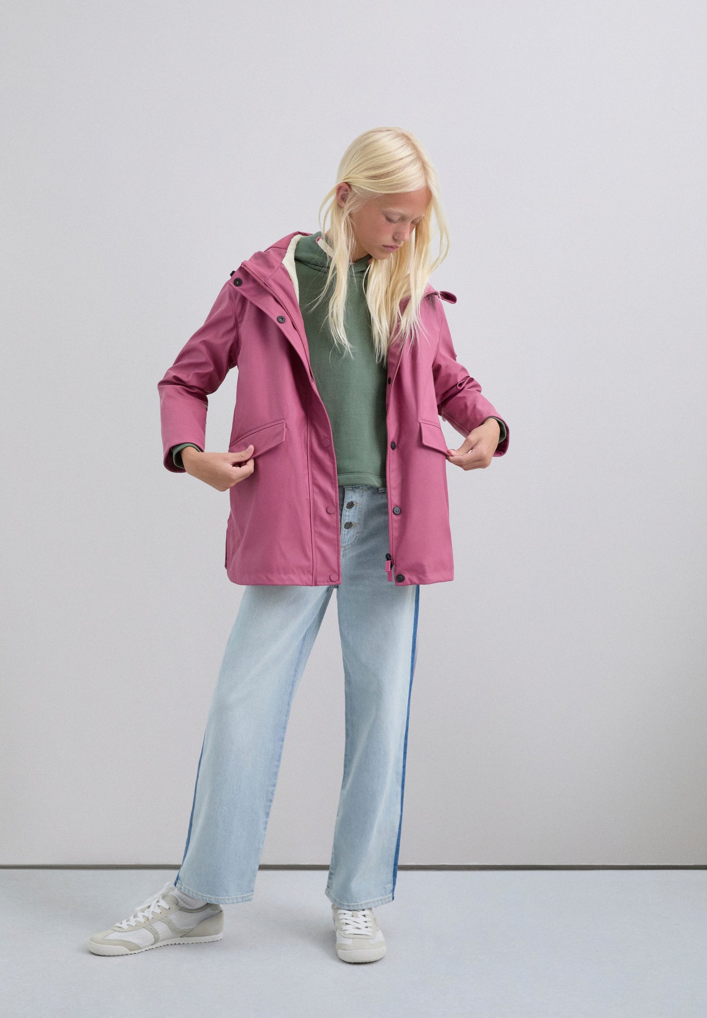 SCRAINCOAT GIRLS