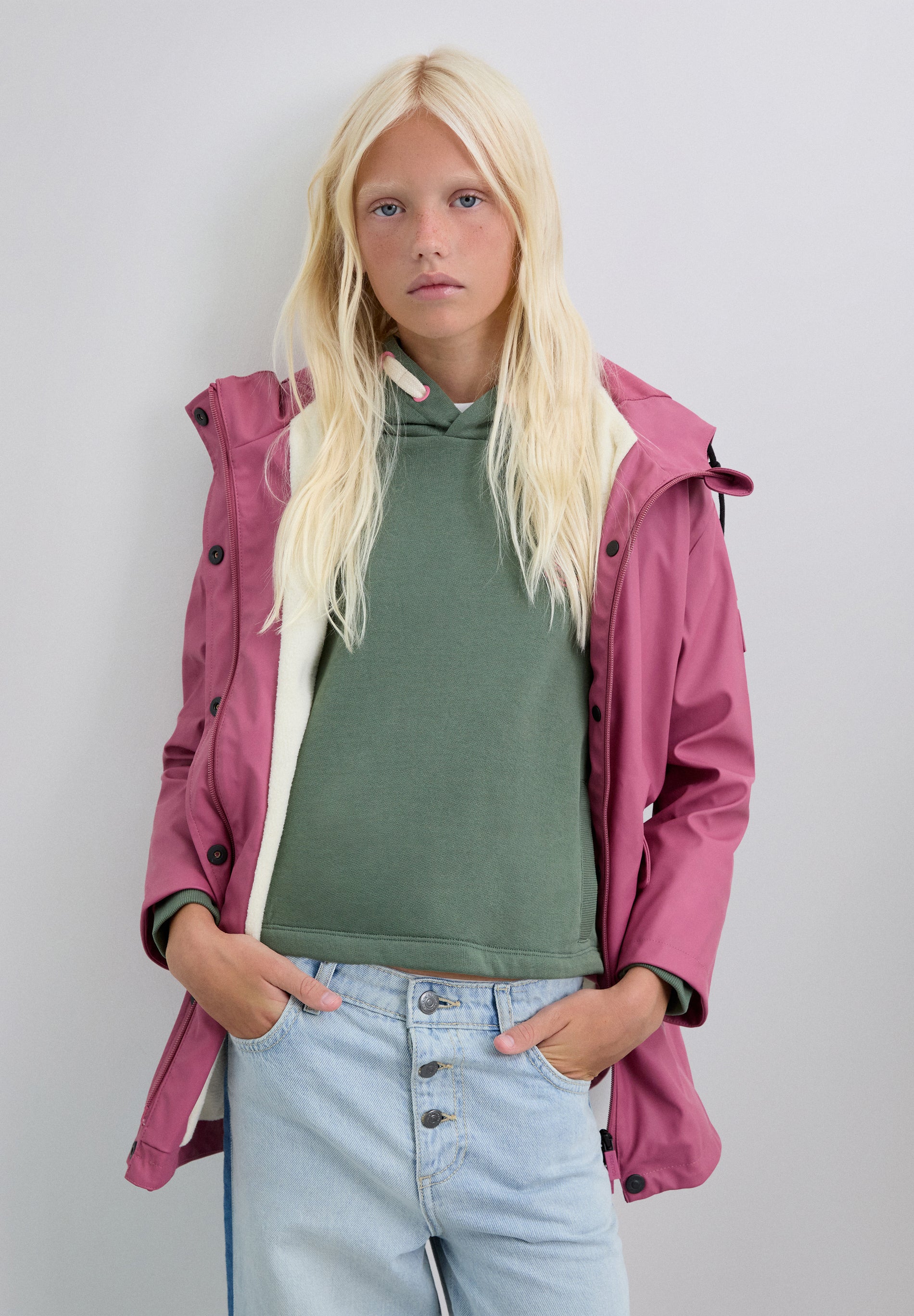 SCRAINCOAT GIRLS