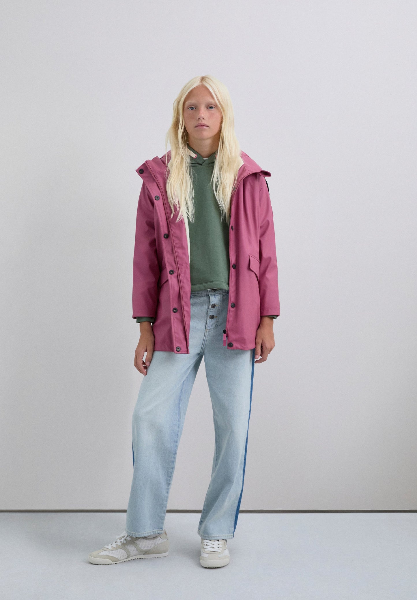 SCRAINCOAT GIRLS