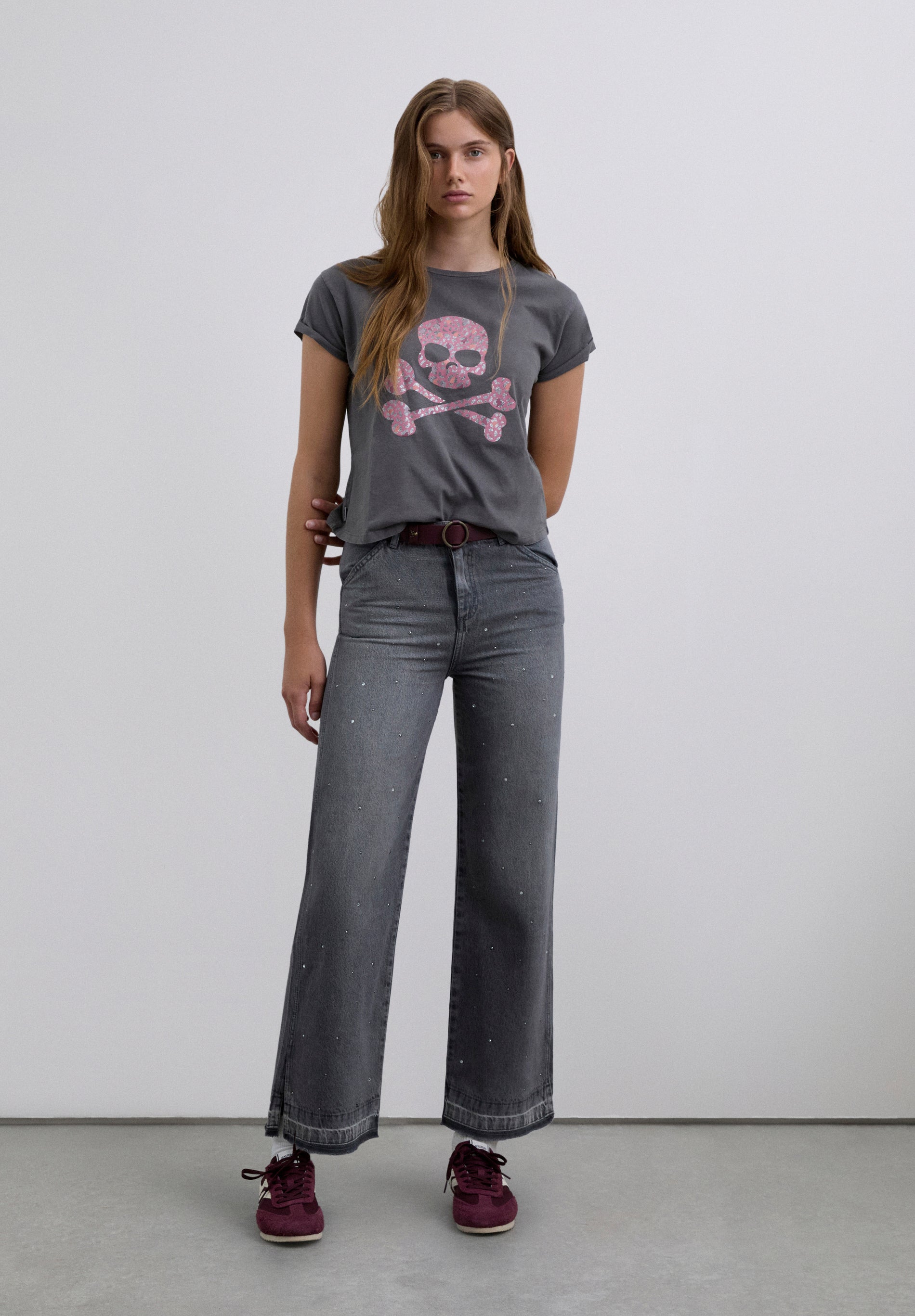 CULOTTE-HOSE MIT NIETEN