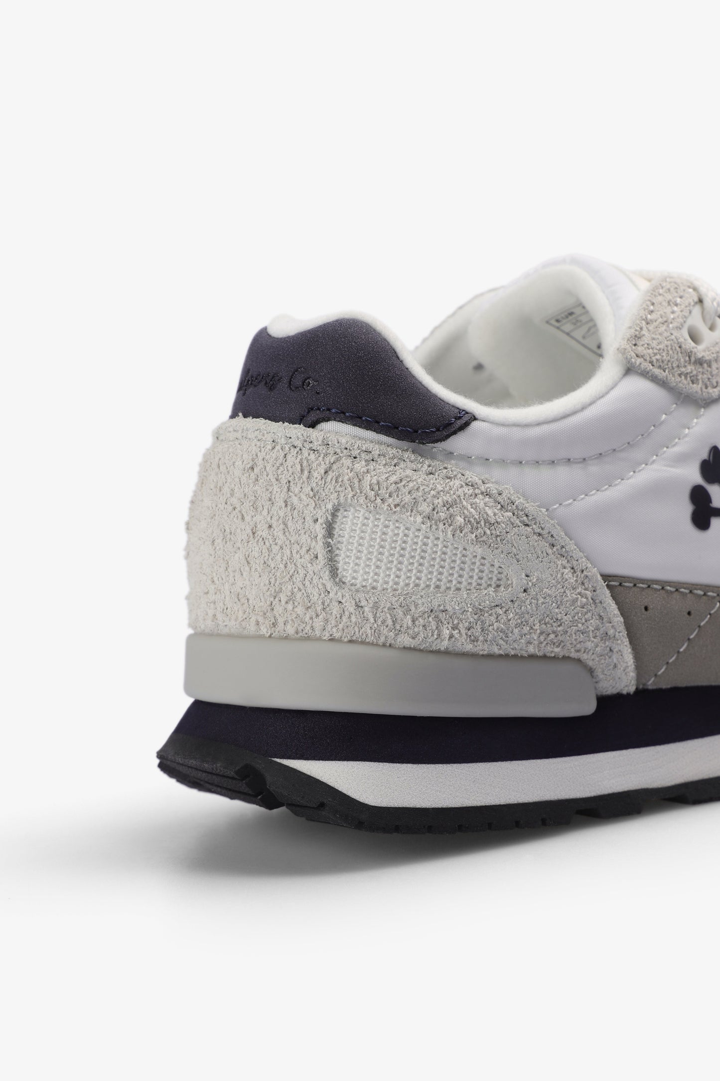 SNEAKERS PIEL CALAVERA LATERAL - Scalpers